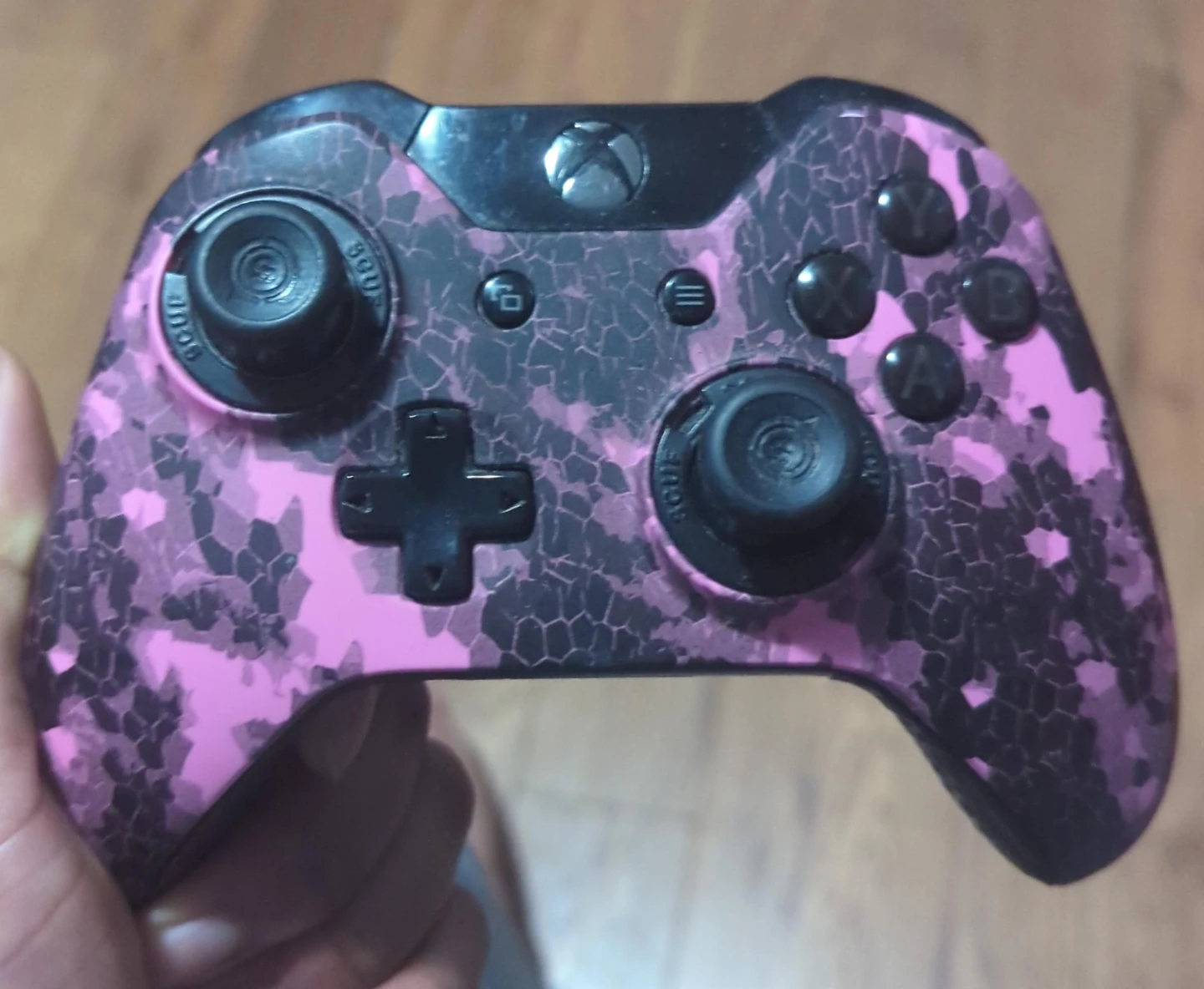 Xbox Wireless Controller - Pink Camo