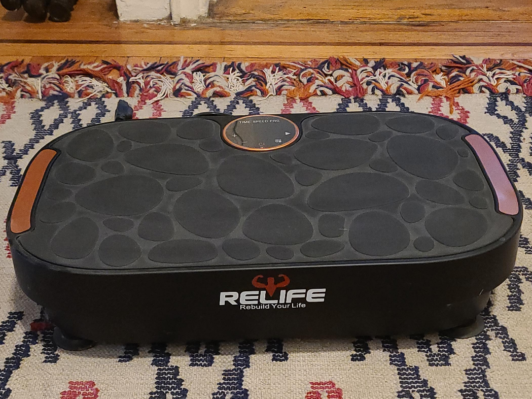 Relife Vibration Plate Exercise Machine