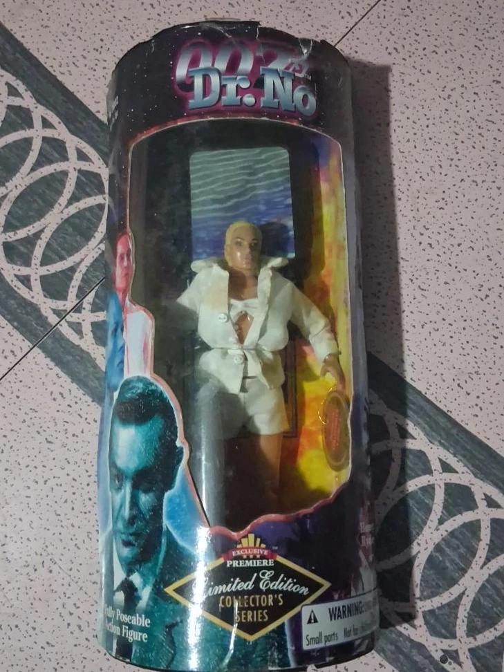 007 Dr. No Limited Edition Collector's Series Action Figure