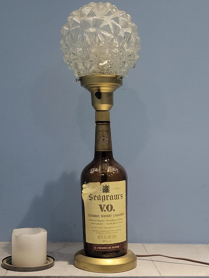 Seagram's V.O. Whisky Bottle Lamp