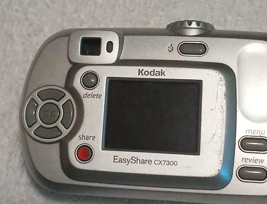 ##cleanout  Kodak EasyShare CX7300 Digital Camera