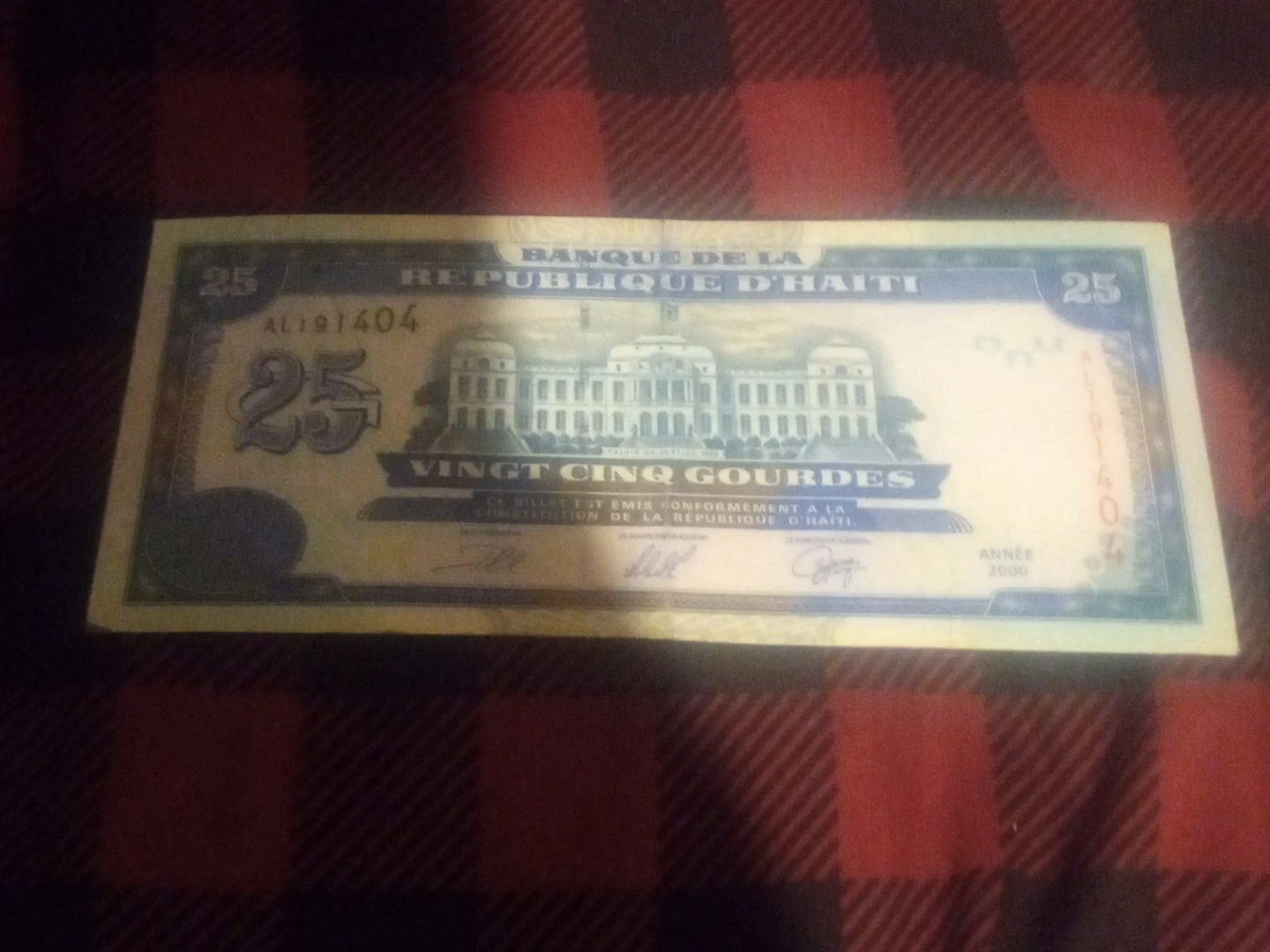 Haiti 25 Gourdes Banknote - 2000