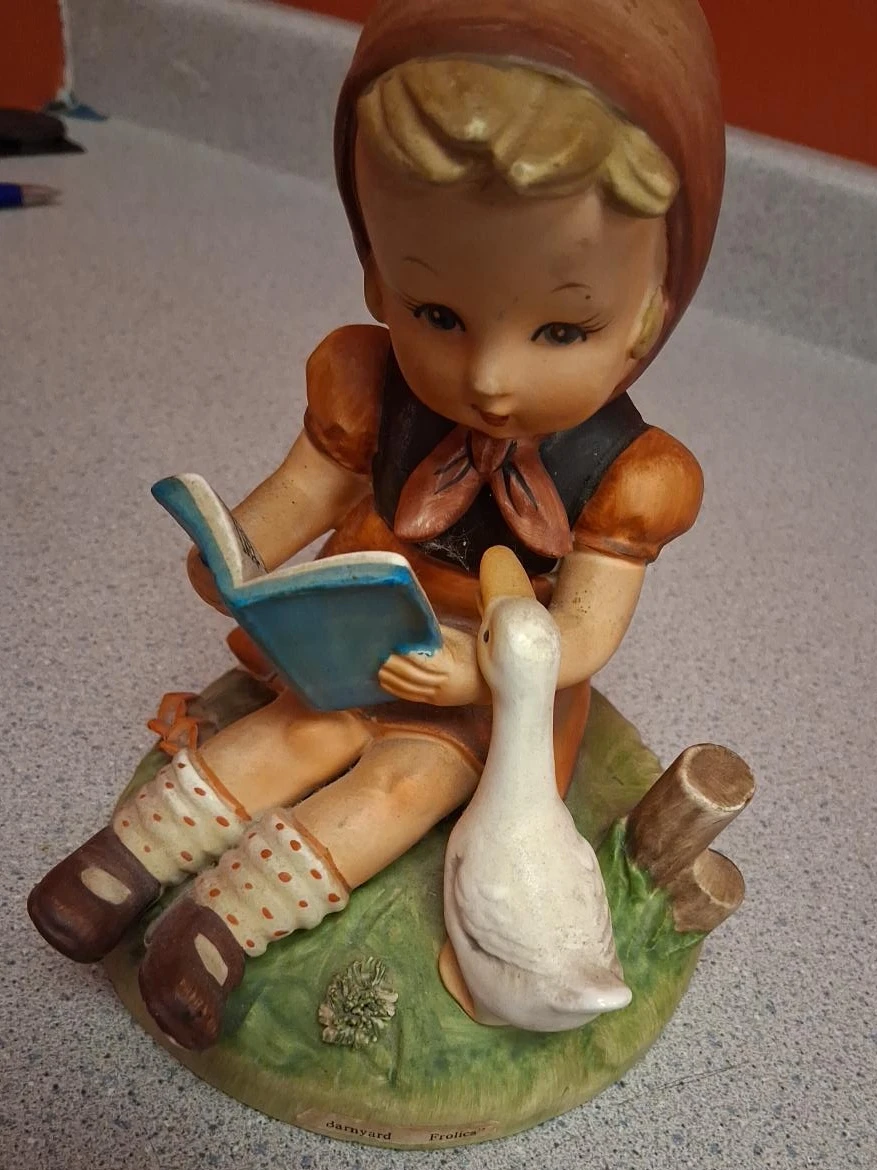 Hummel Figurine - Girl Reading with Goose