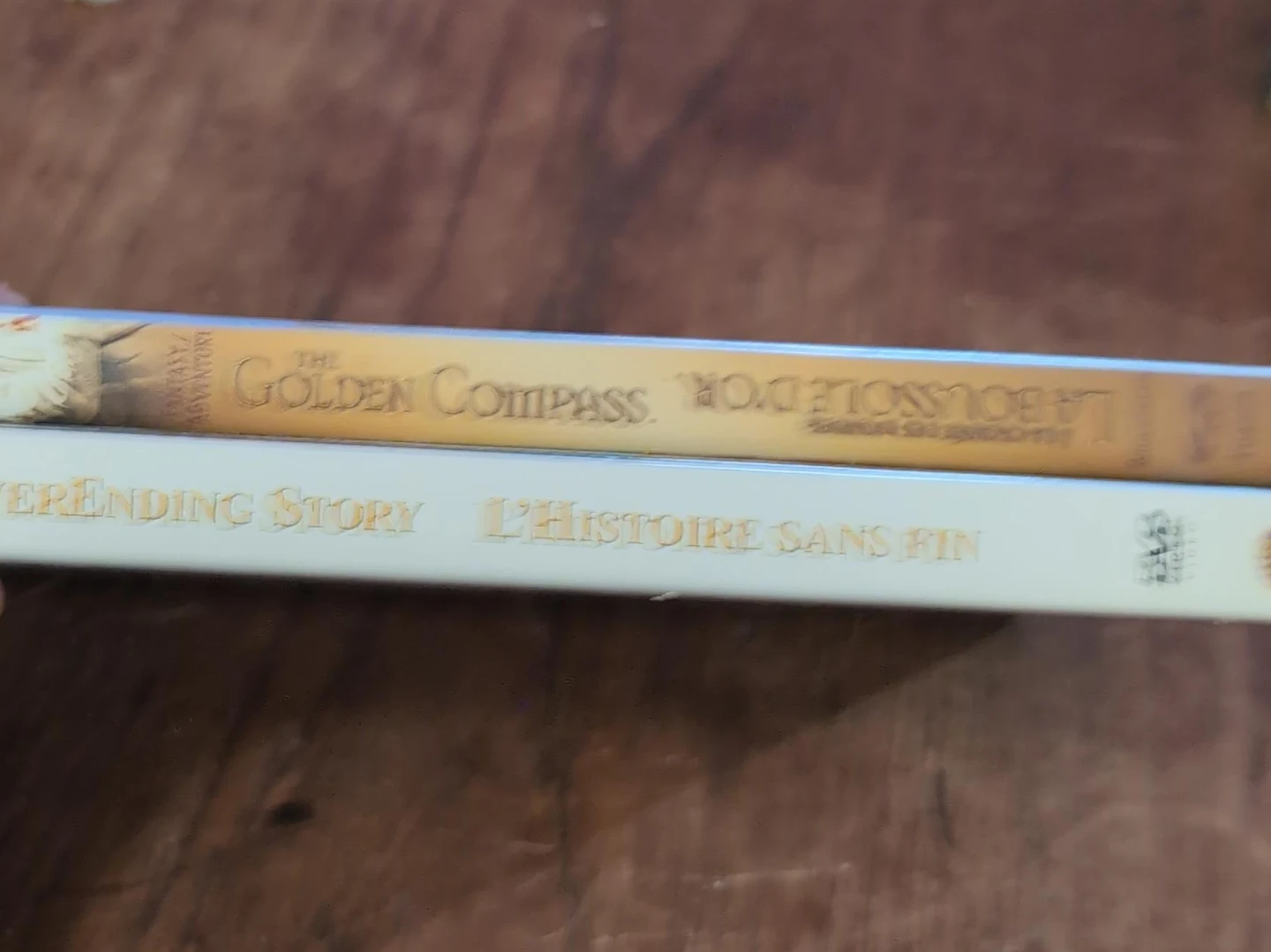 Golden Compass & Neverending Story image indicator(1)