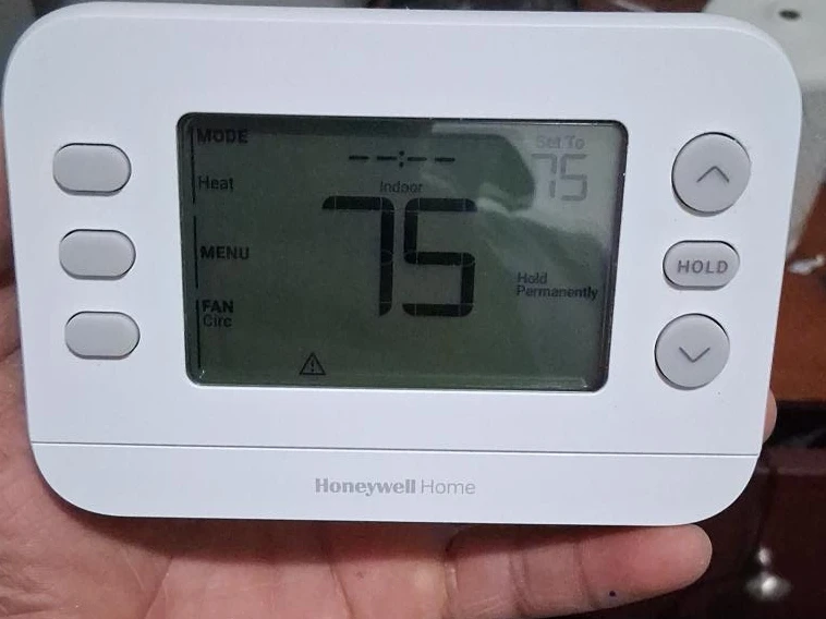 Honeywell Home Thermostat 🥕