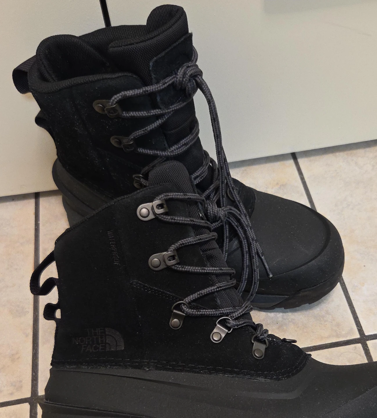 The North Face Men's Black Winter Boots US9 - photo 4
