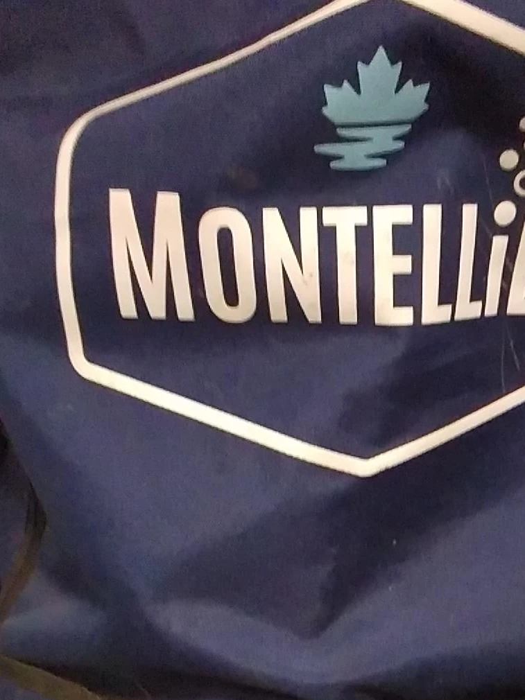 Montelli Item kayak