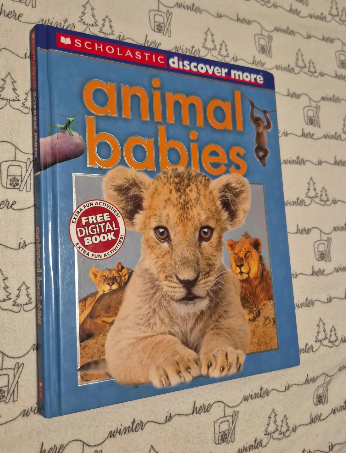 Scholastic Discover More: Animal Babies Book