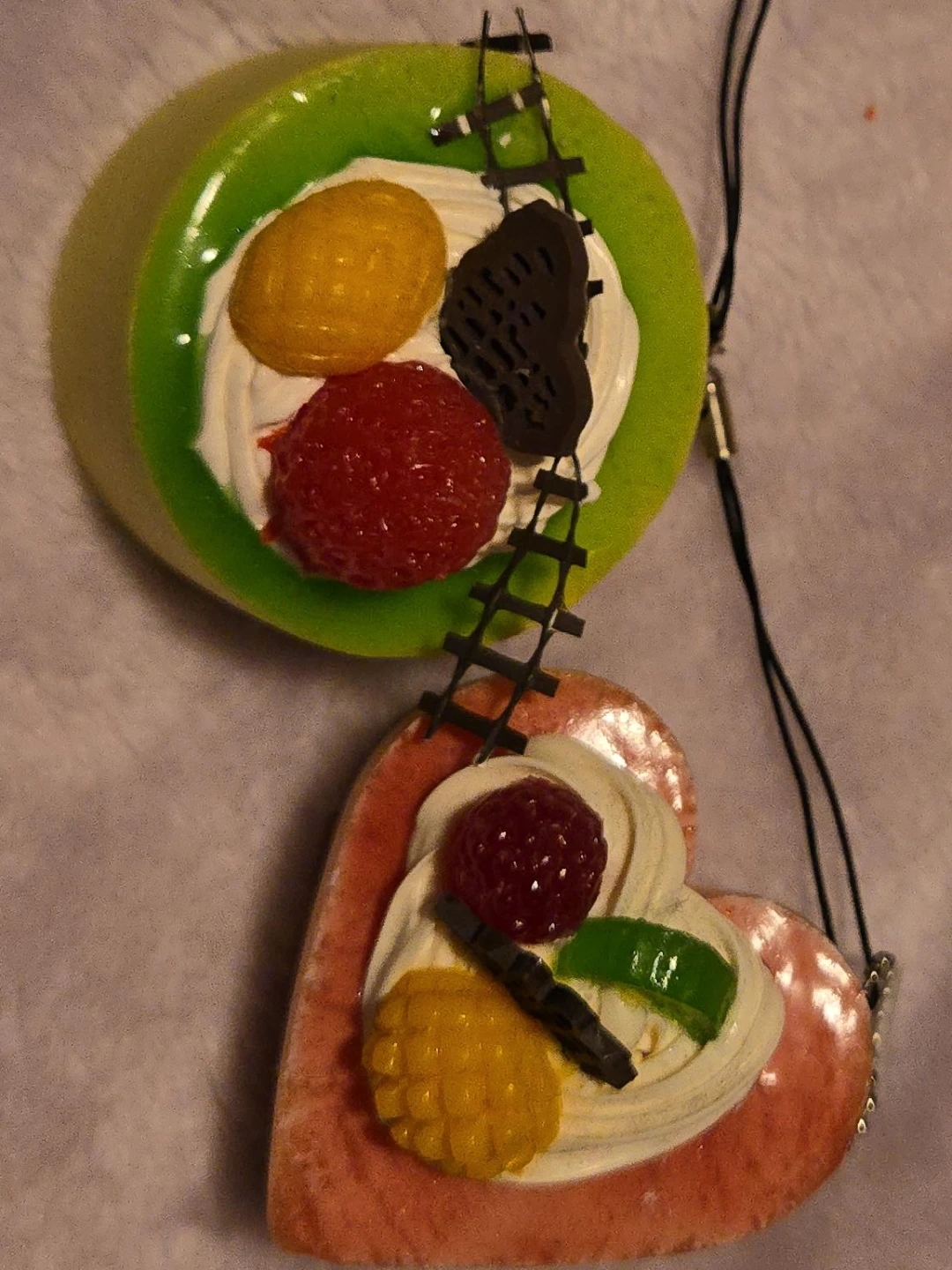 Cakes, Donuts and pineapple bun phone chains