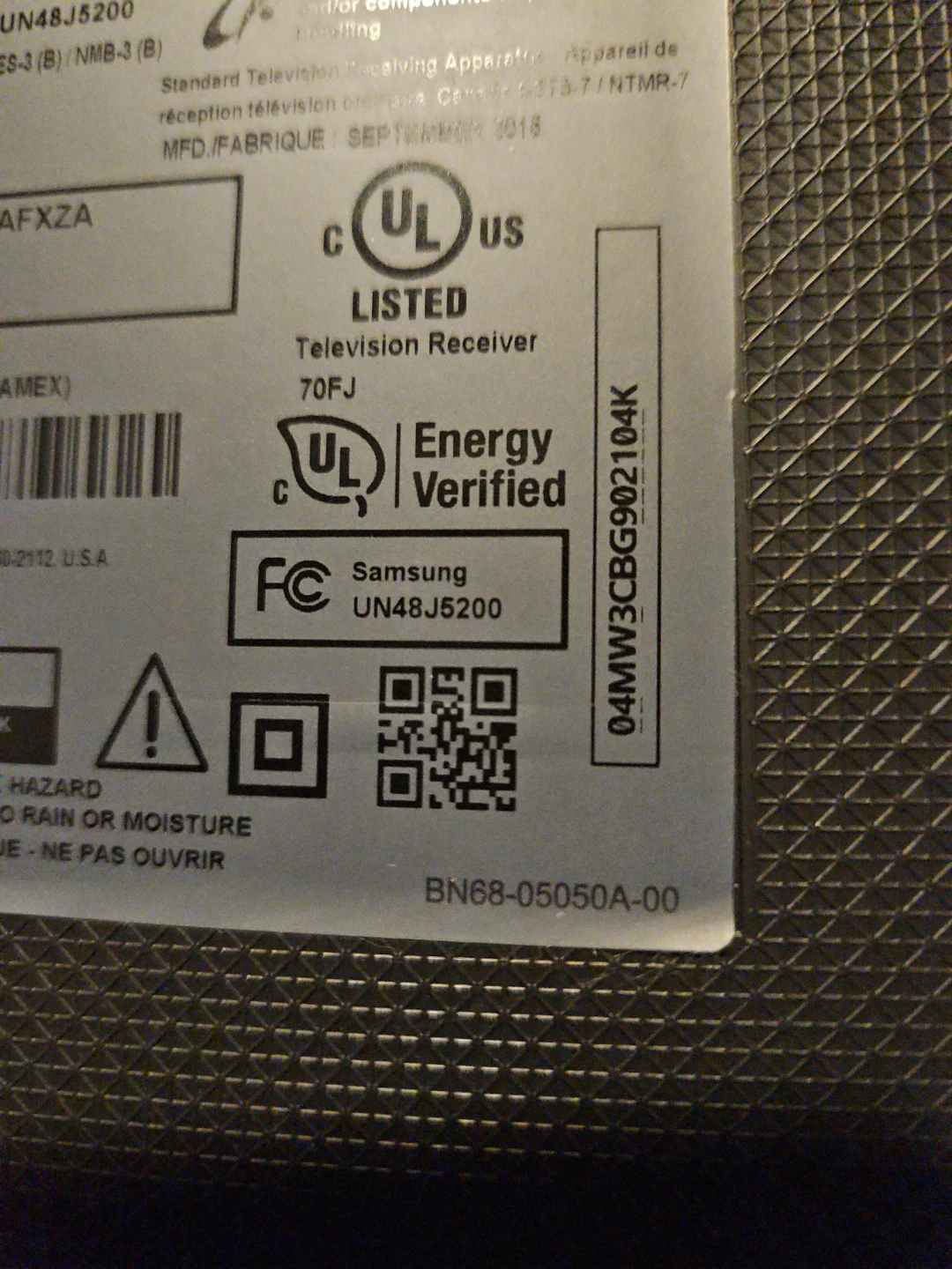 Samsung UN48J5200 50 inch TV - photo 2