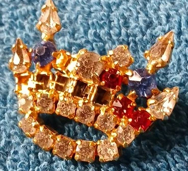 Vintage Crown Brooch