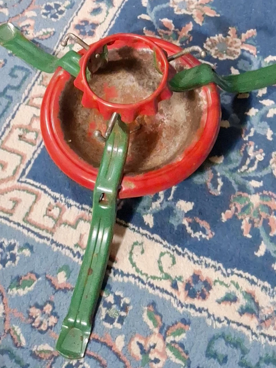 Vintage Christmas Tree Stand - Red and Green