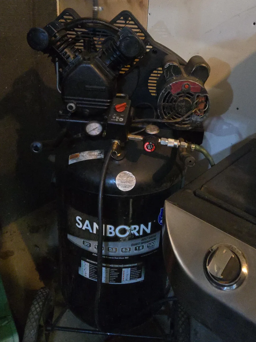 Sanborn Air Compressor