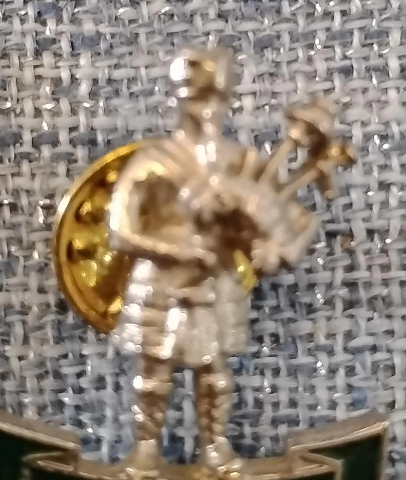 Bagpiper Pin