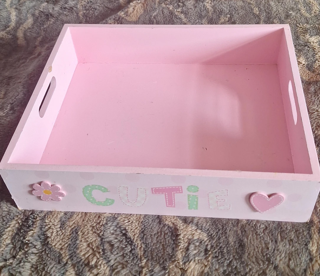 Pink Wooden Tray with 'Cutie' Design image indicator(1)