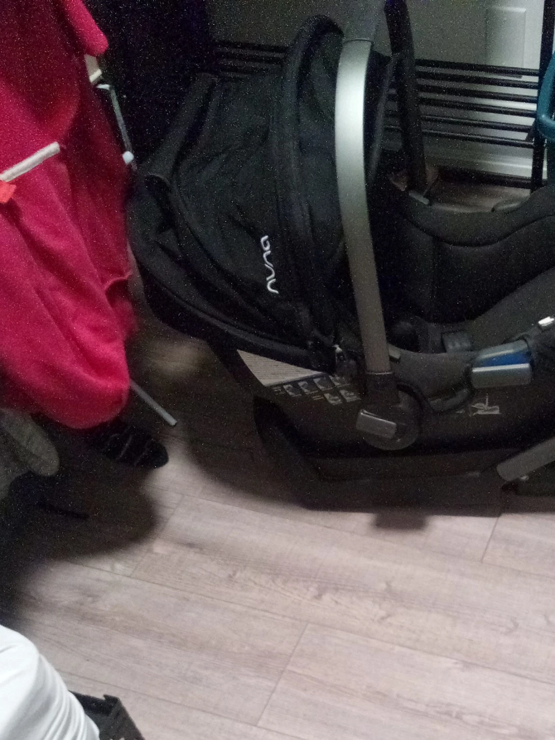 Nuna Pipa Infant Car Seat - Black