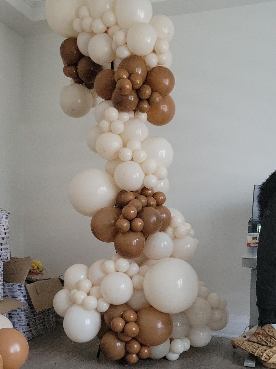 Balloon Garland - Neutral Tones