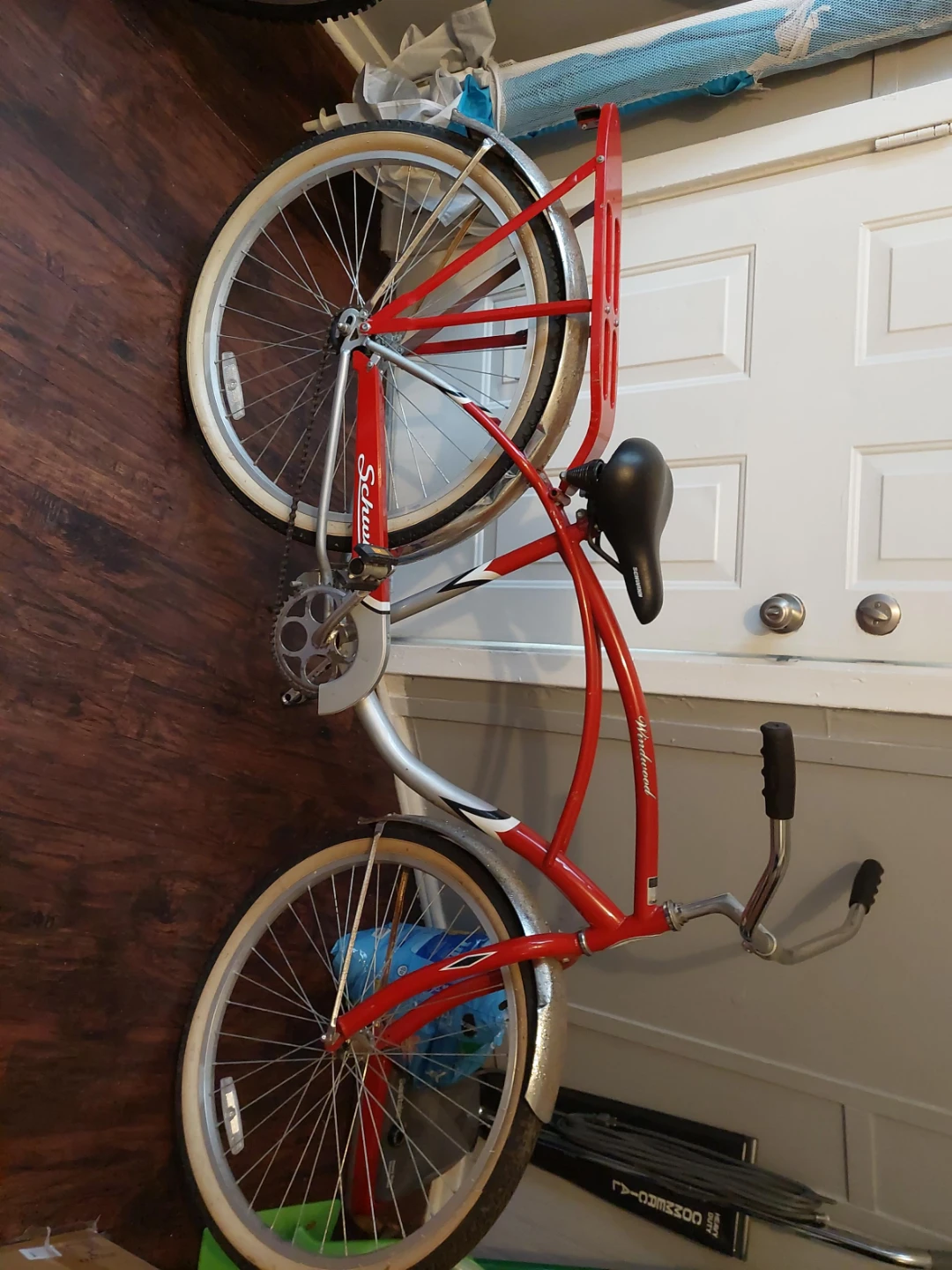 Schwinn Hollywood Women's Cruiser Bike - Red
