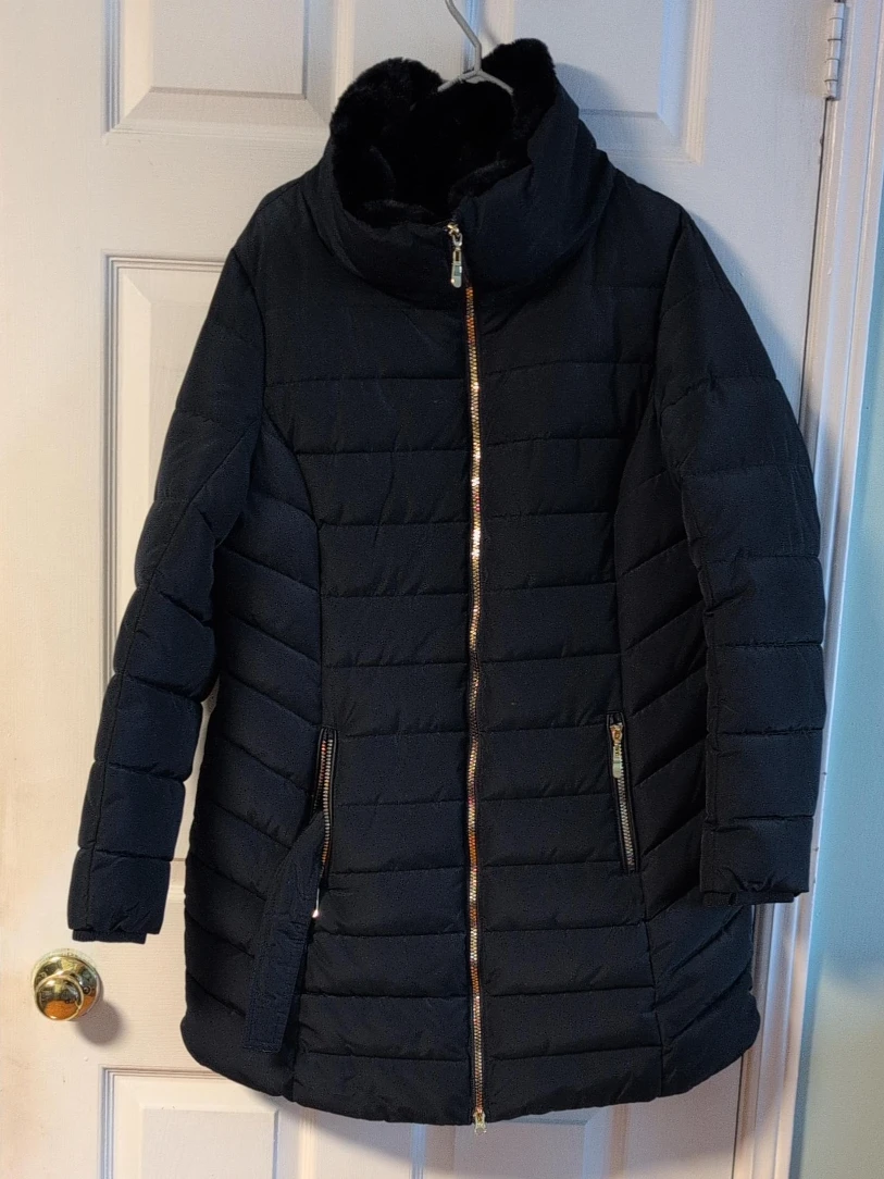 Black Puffer Coat with Faux Fur Collar