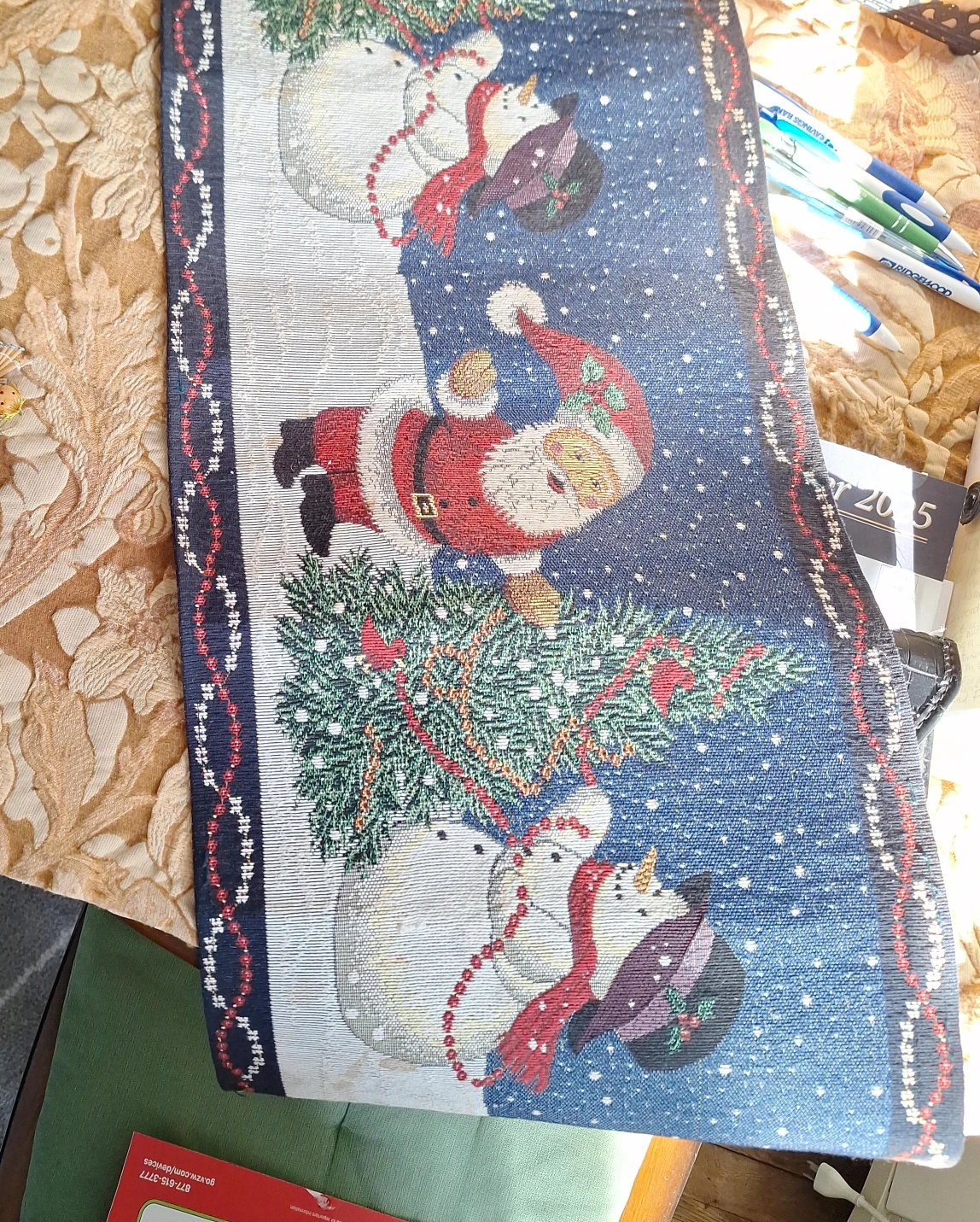 Christmas Table Runner - Santa & Snowmen