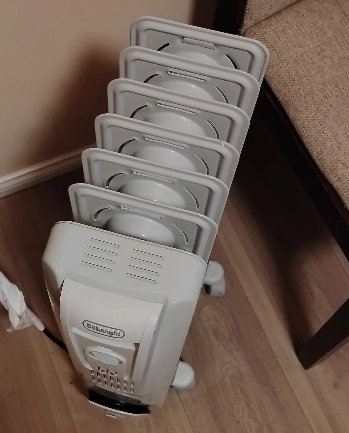 DeLonghi Oil Column Heater