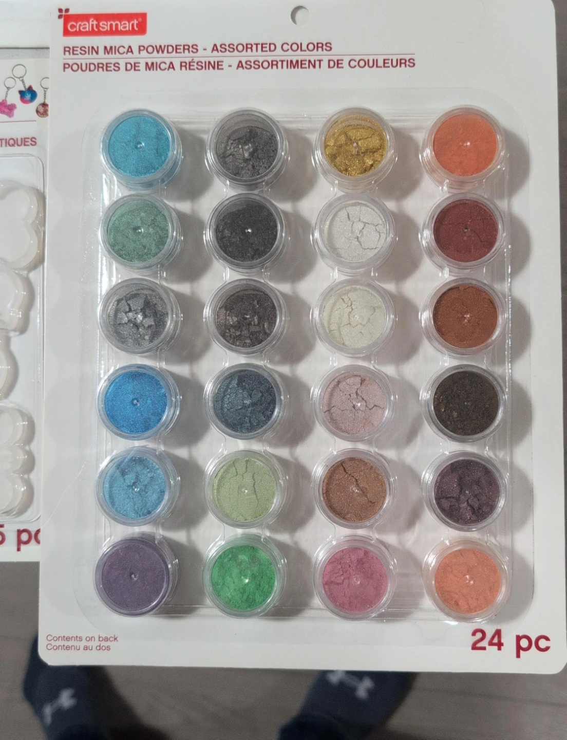 Craft Smart Resin Mica Powders - Assorted Colors (24 pc)