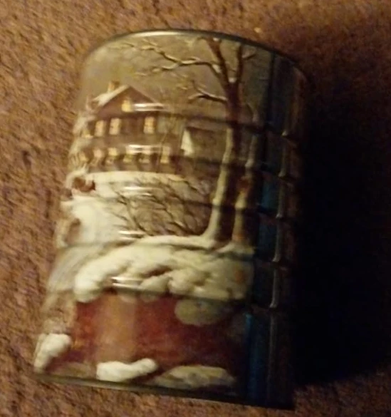 Decorative Tin Can