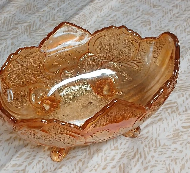 Vintage Carnival Glass Bowl