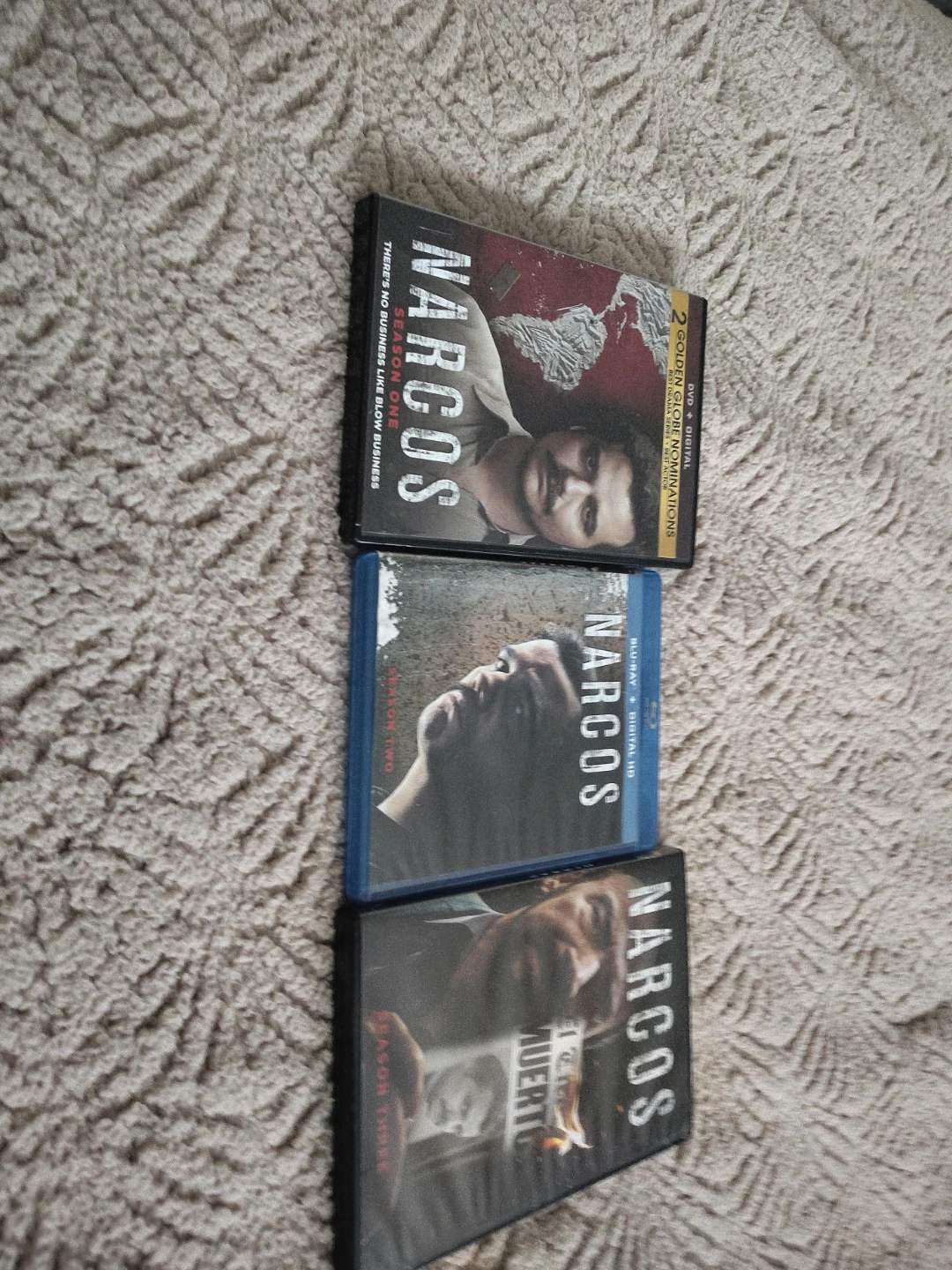 Narcos Seasons 1, 2, and 3 DVD & Blu-ray Box Set