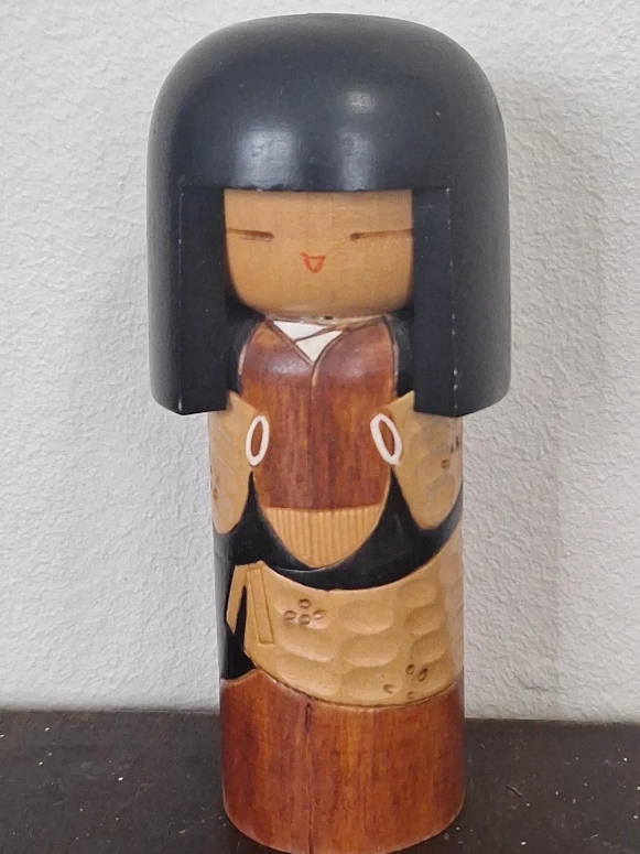 Vintage Kokeshi Doll - Japanese Wooden Figurine