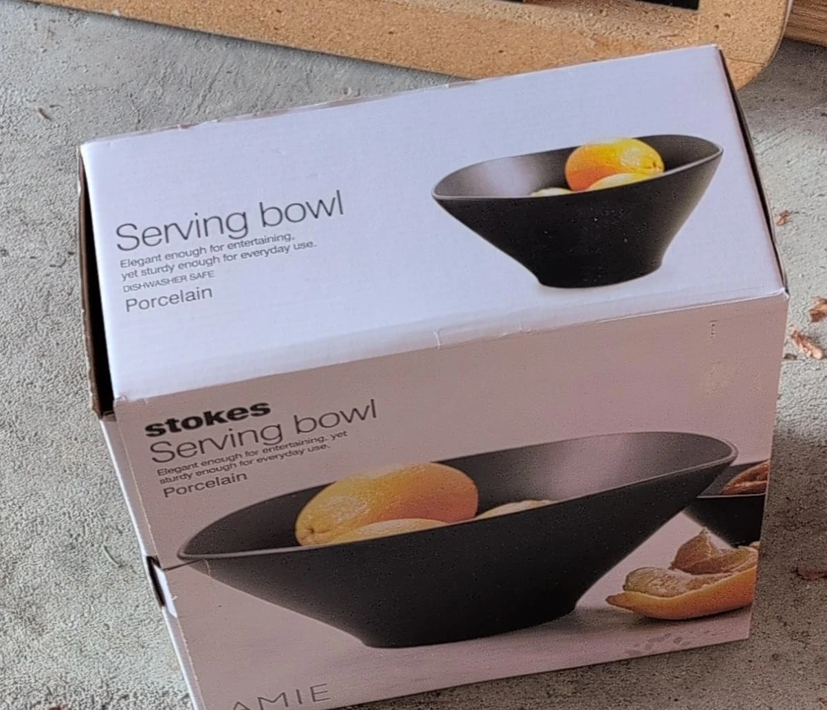 Stokes Serving Bowl - Black Porcelain