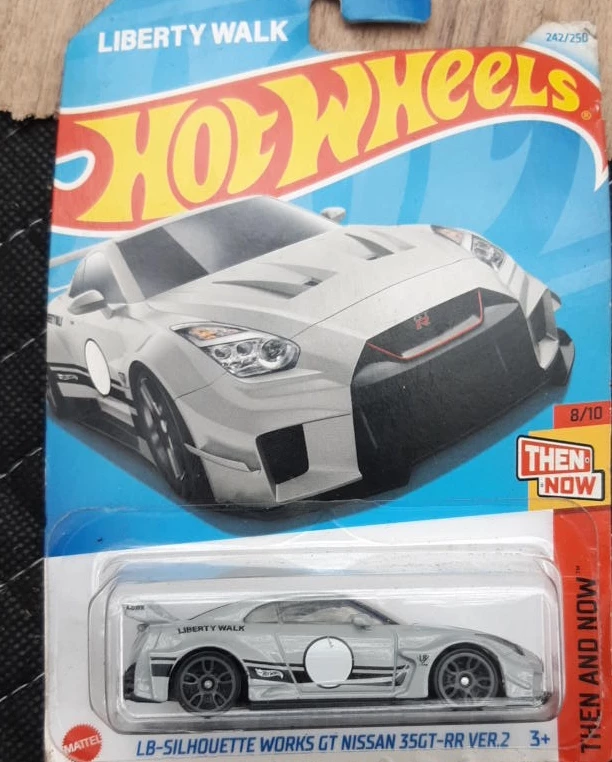 Hot Wheels LB-Silhouette Works GT Nissan 35GT-RR Ver.2🏆