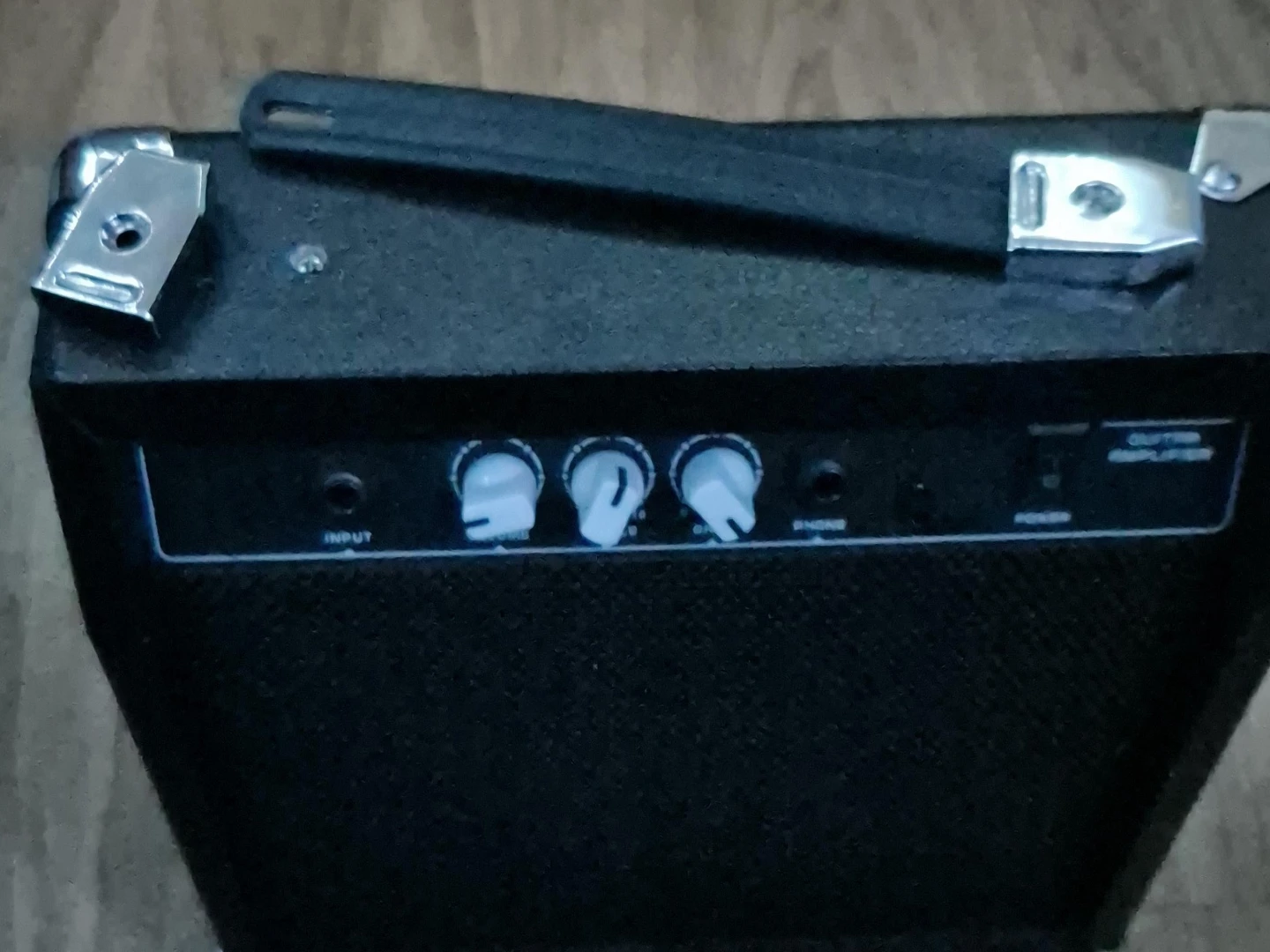Black Donner Guitar Amplifier (Good for spare parts)
