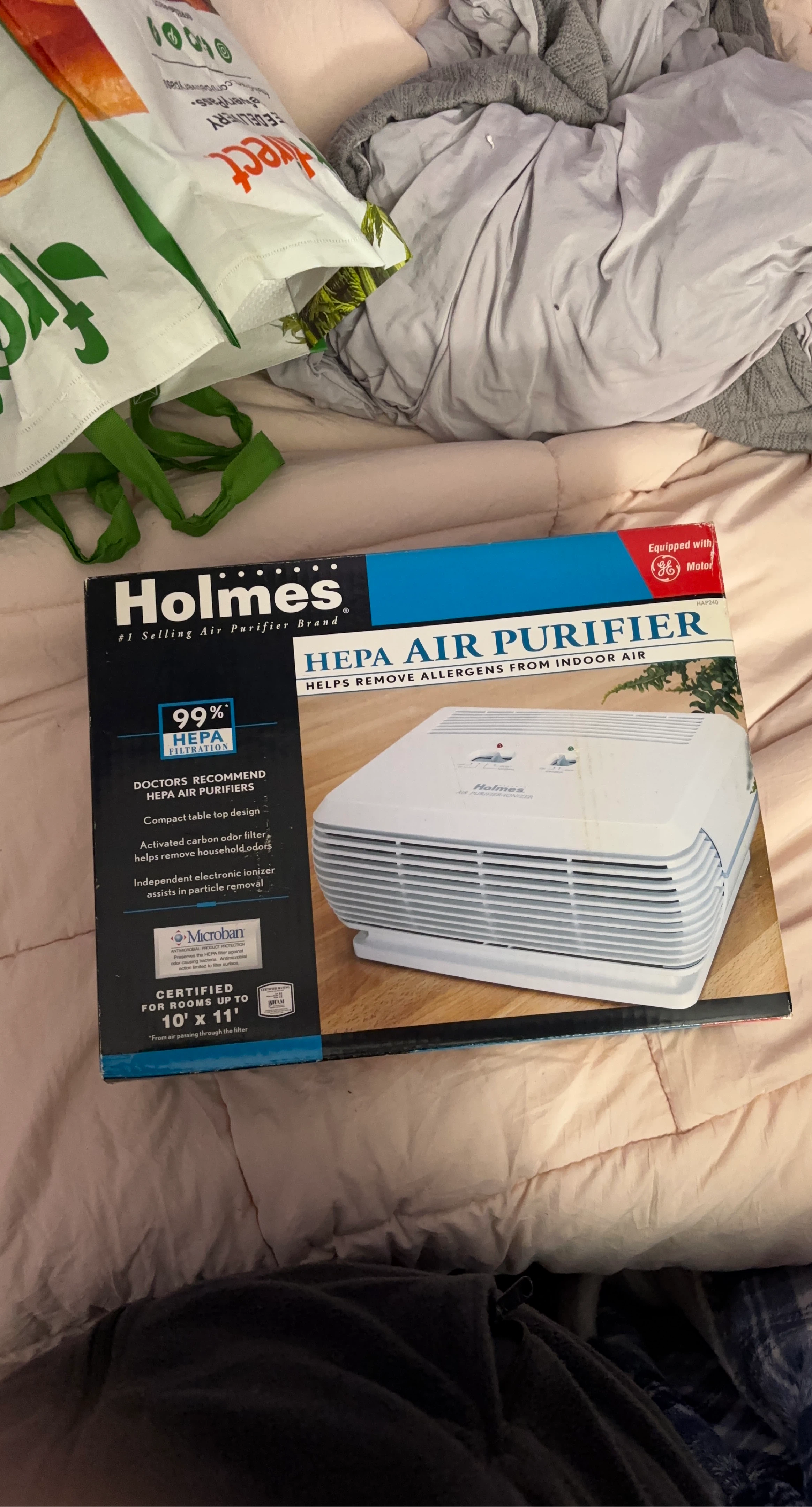 Holmes HEPA Air Purifier - Like New!