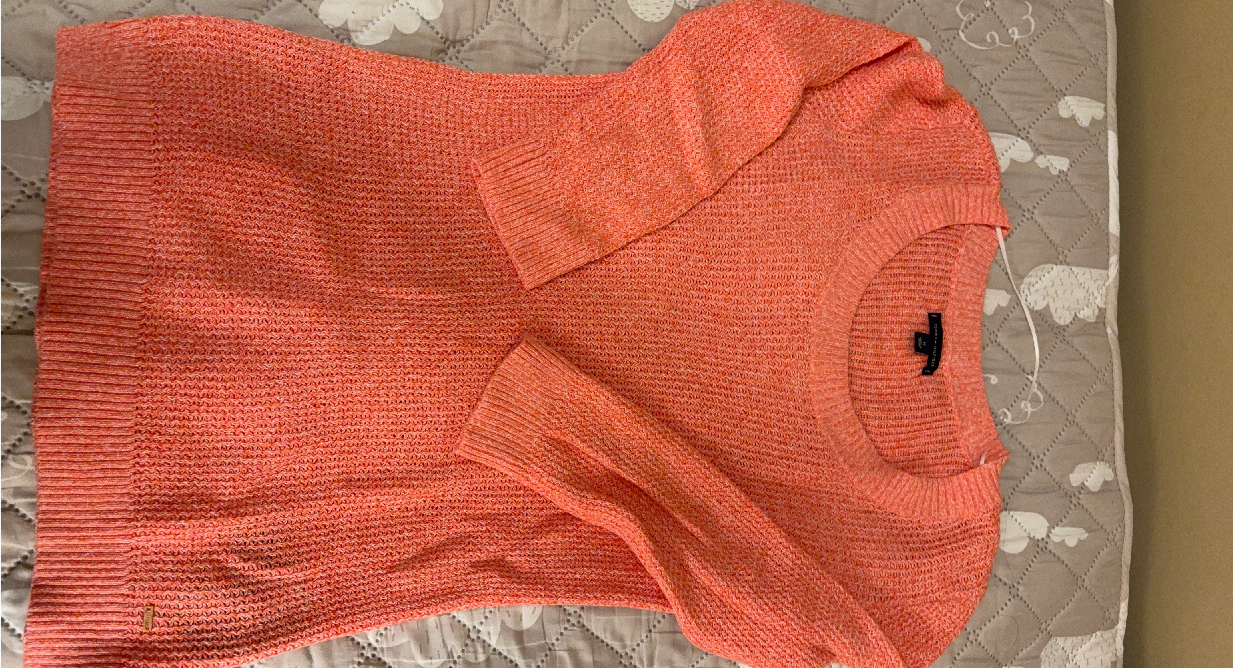Tommy Hilfiger Salmon Sweater - Size M