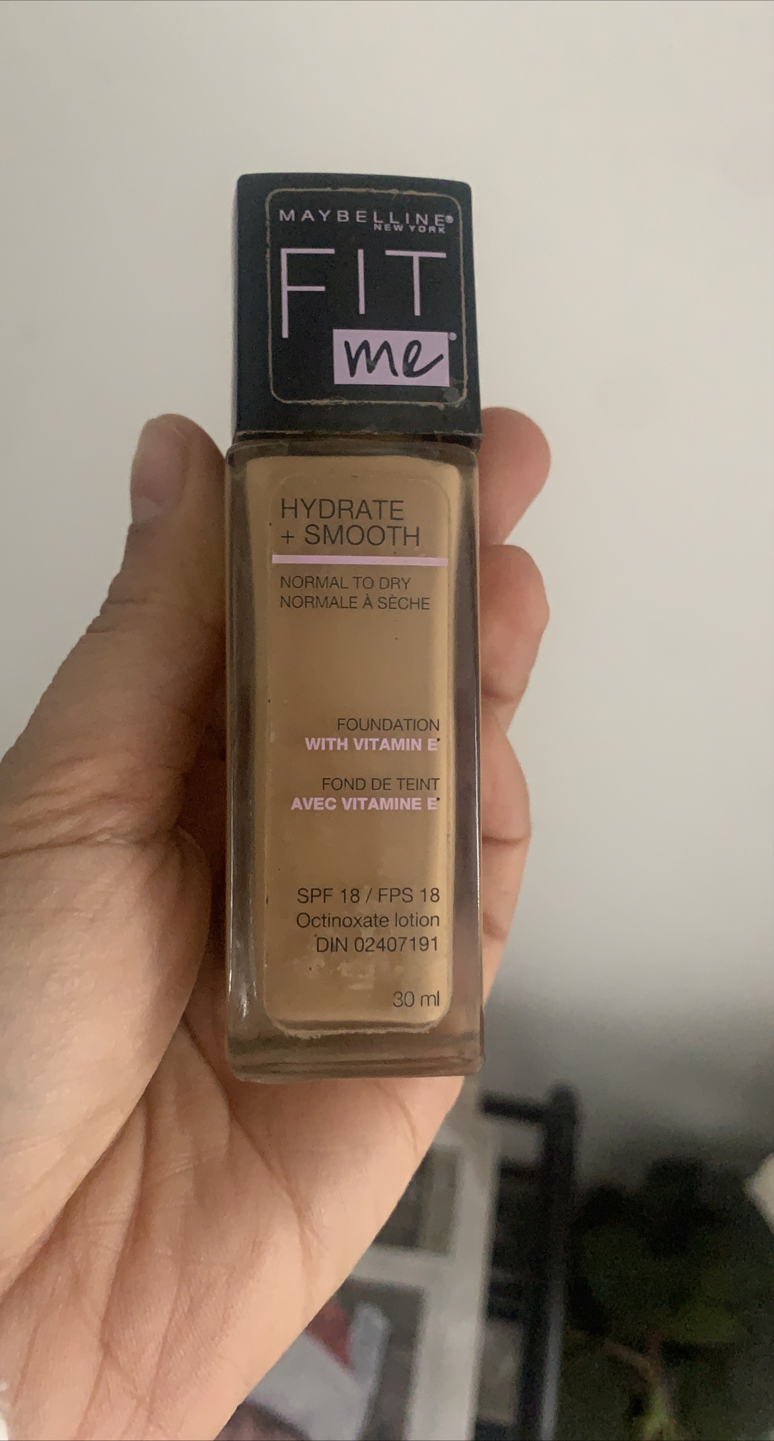 Maybelline Fit Me Foundation (used) - 220 Natural Beige 220