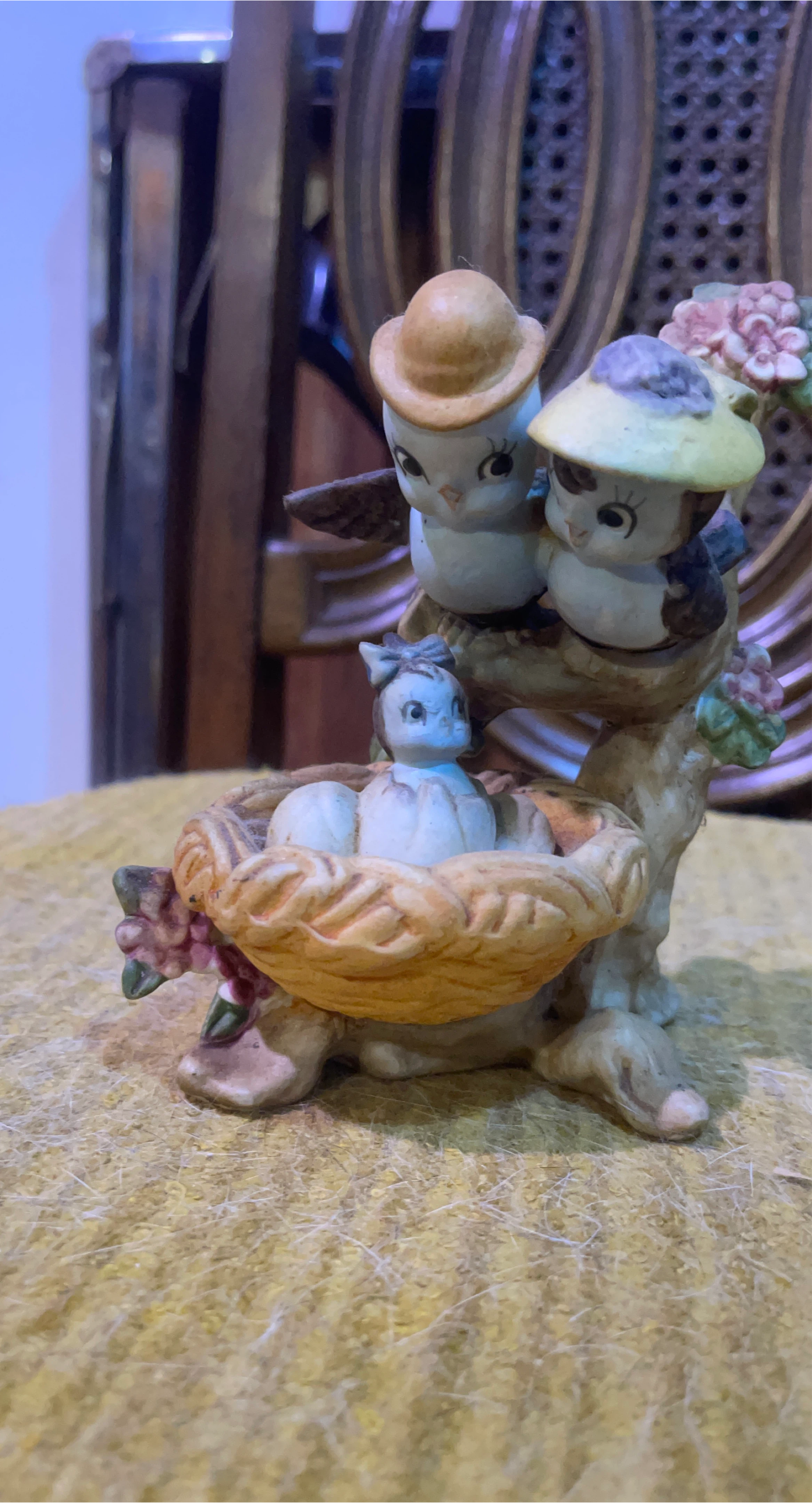 Vintage Bird Figurine - Taiwan