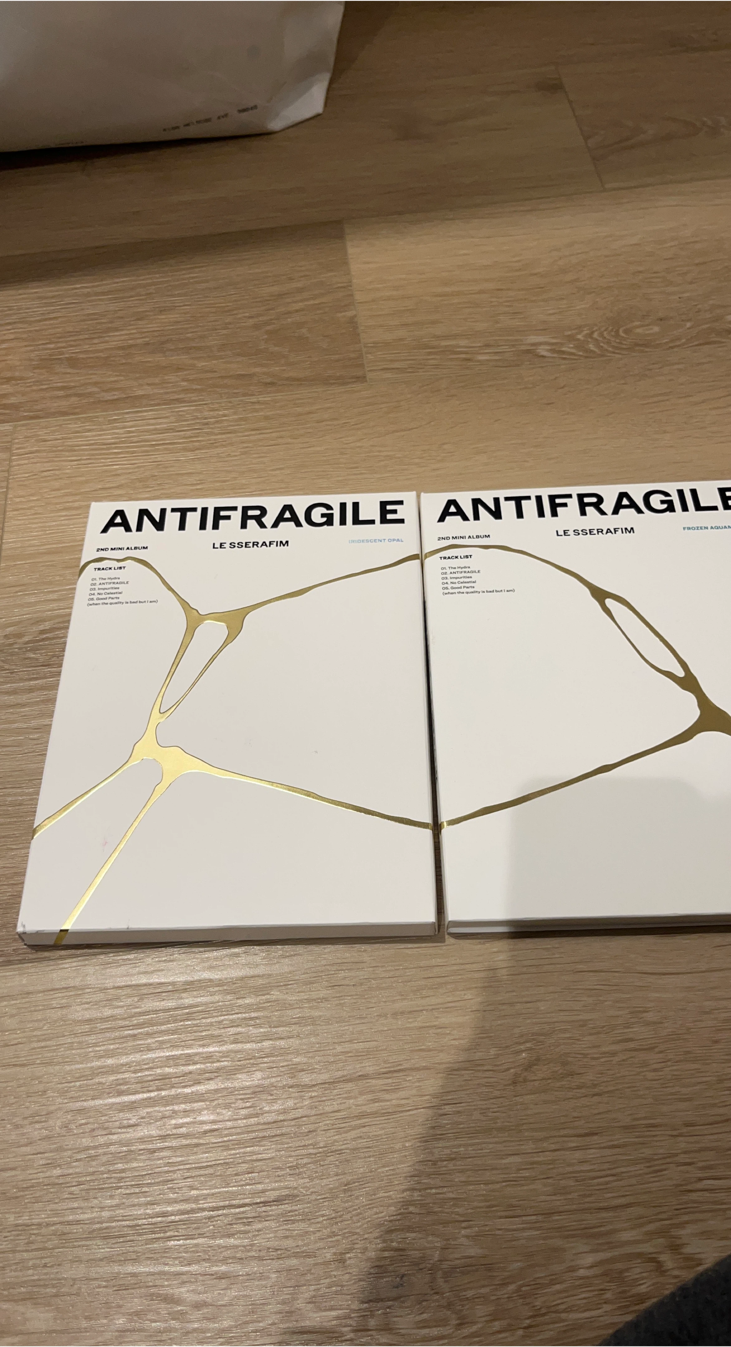 LE SSERAFIM ANTIFRAGILE 2nd Mini Album
