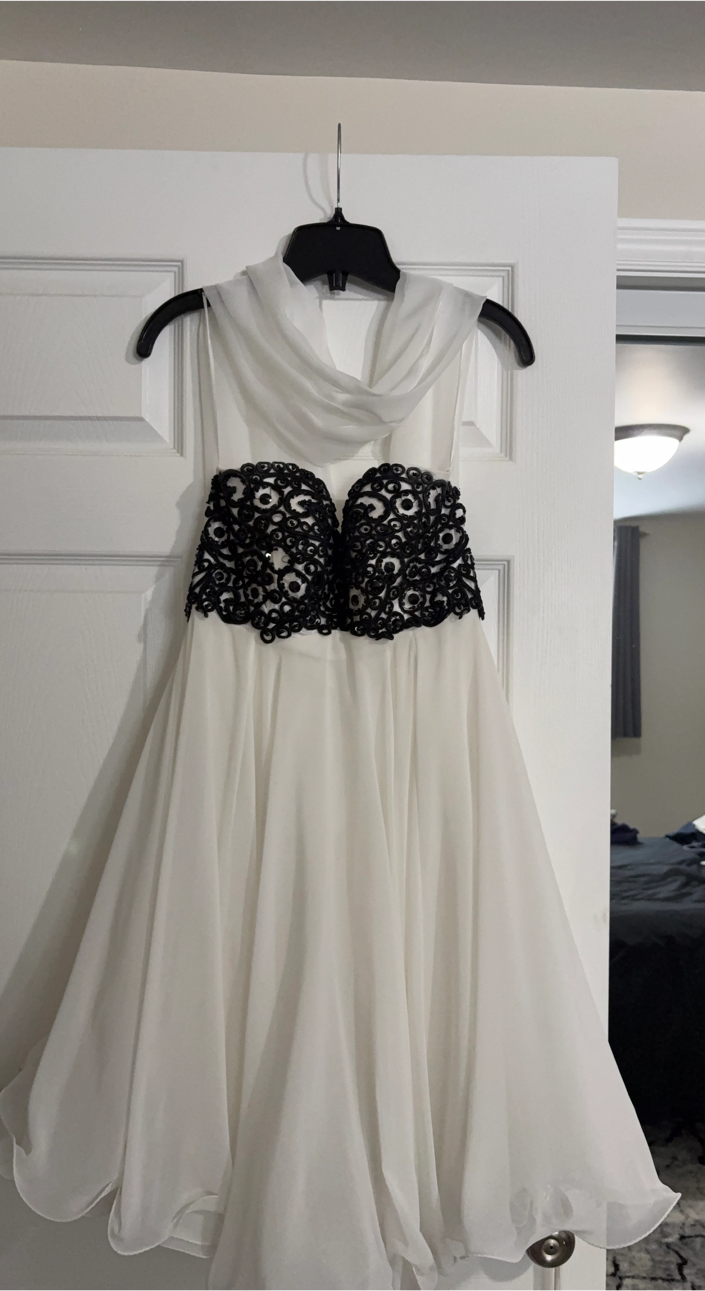 Anny Lee White Dress - Size XS