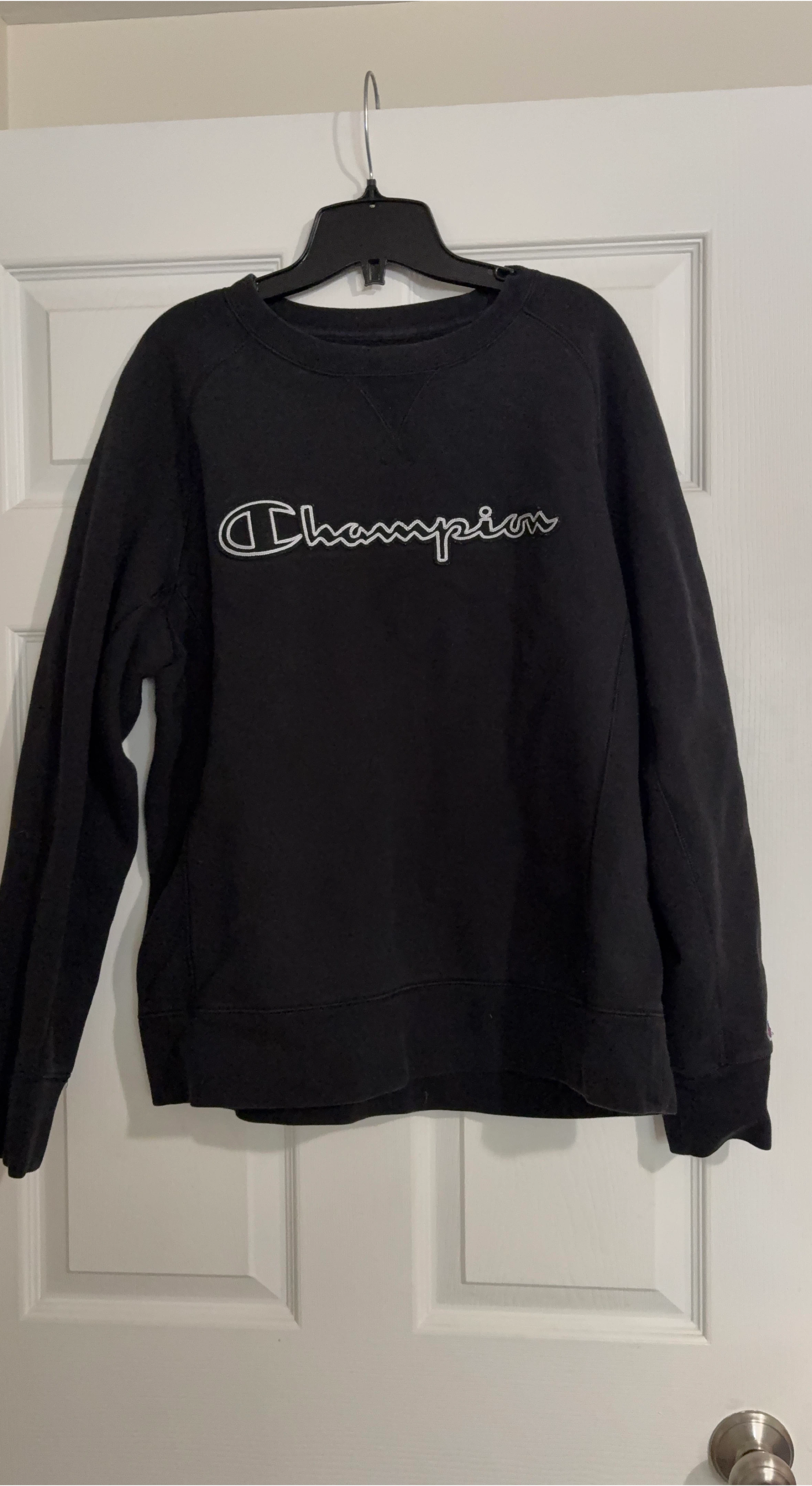 Champion Black Crewneck Sweatshirt