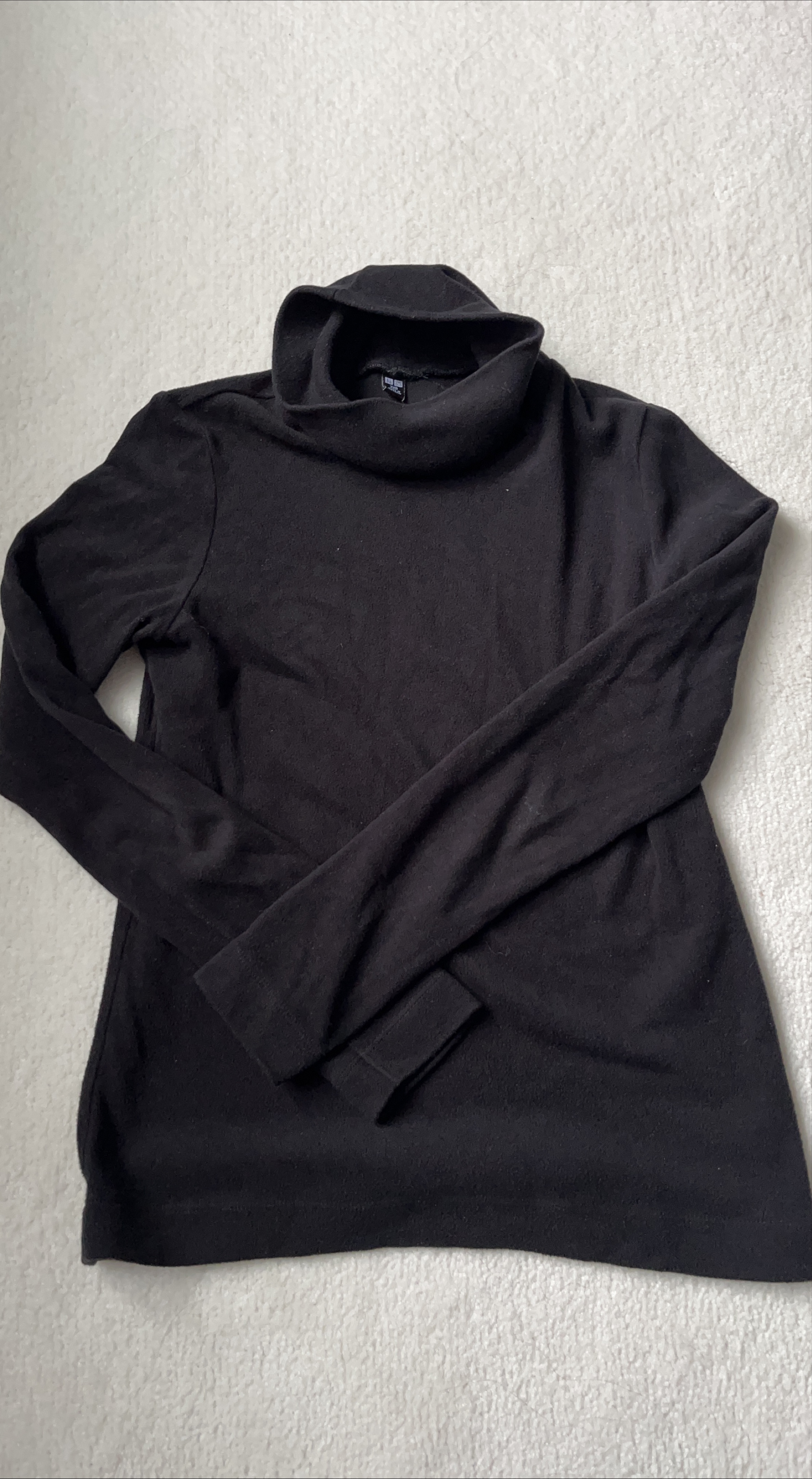 Uniqlo Black HEATTECH  Thermal Turtleneck XXS