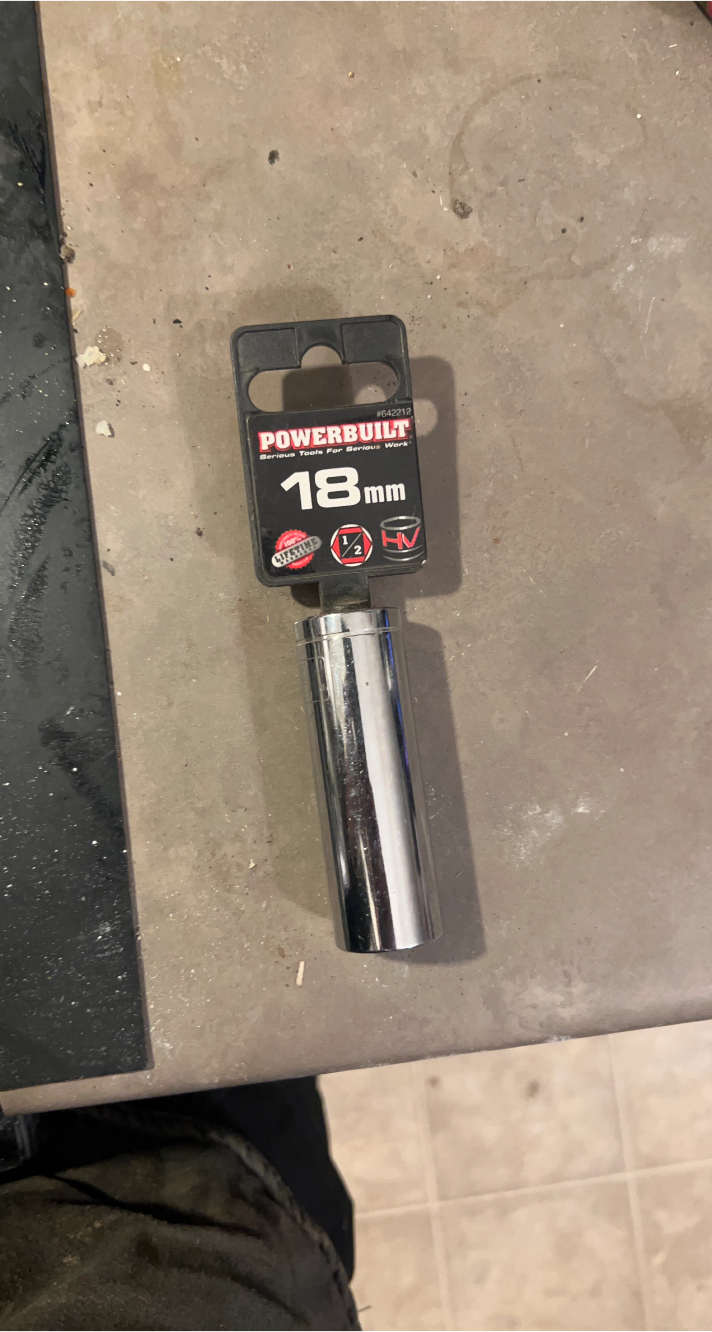 Powerbuilt 18mm Socket