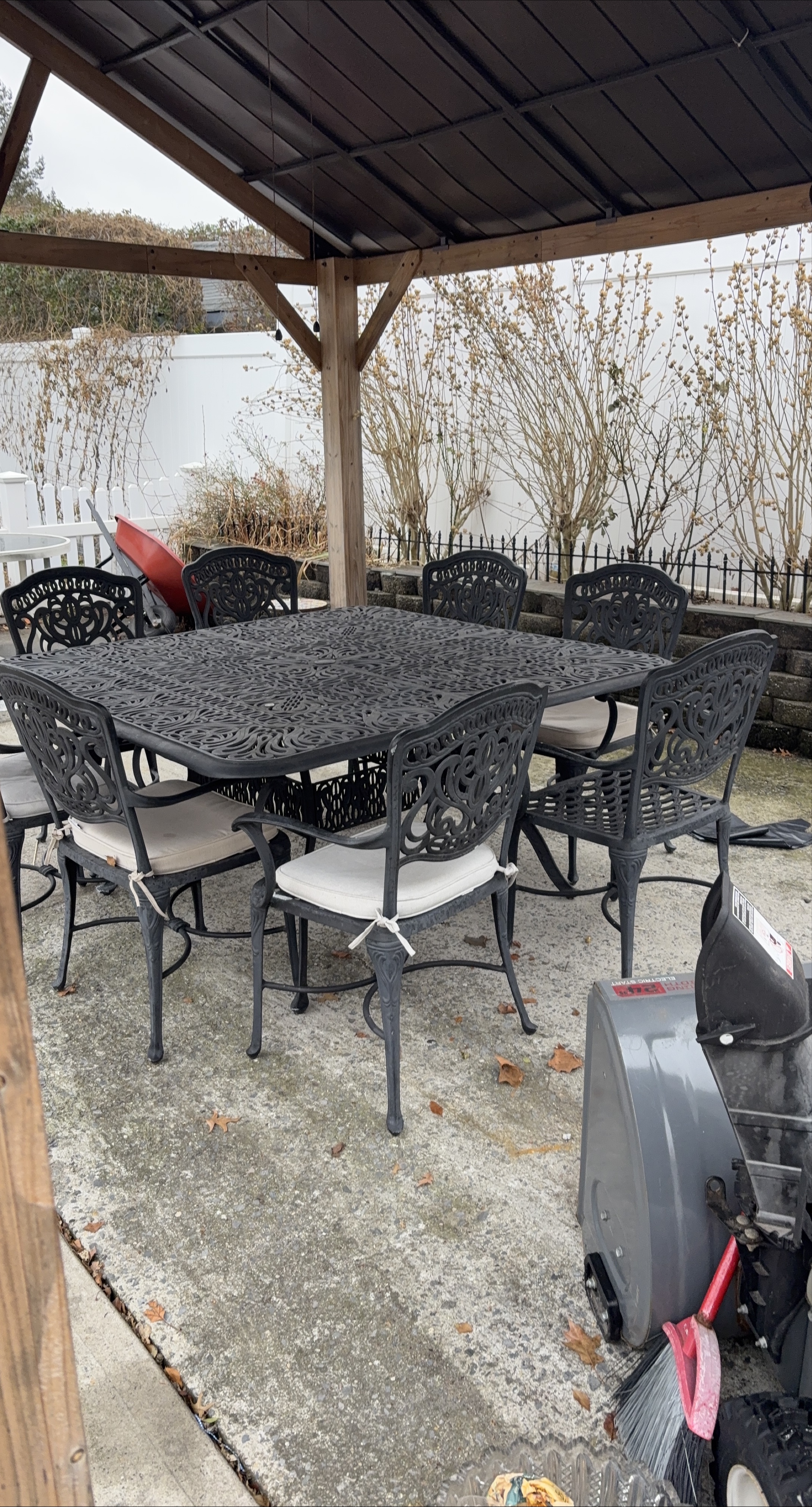 Outdoor Patio Table and Chairs Set