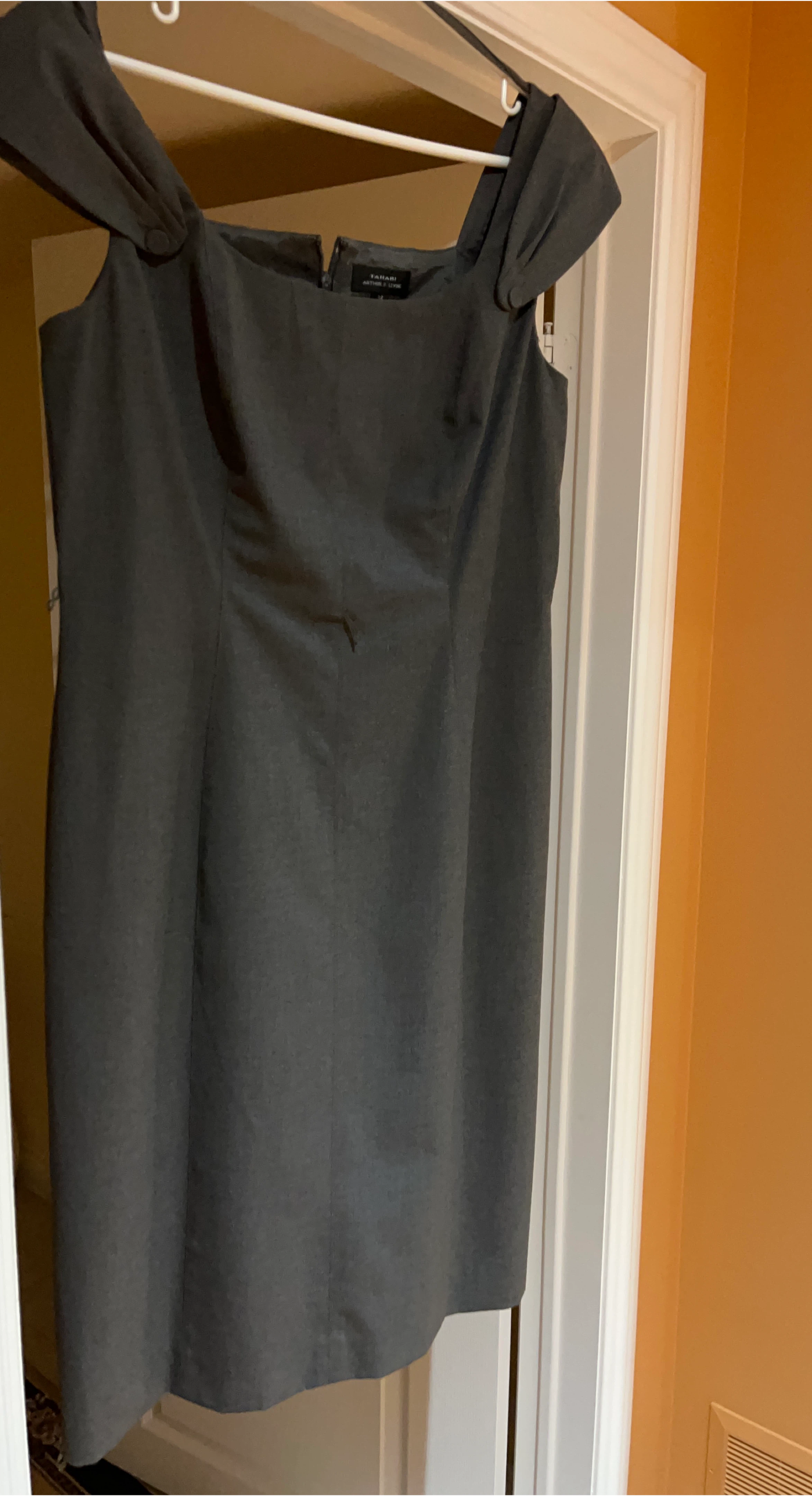 Tahari Arthur S Levine Dress, Size 12, Grey