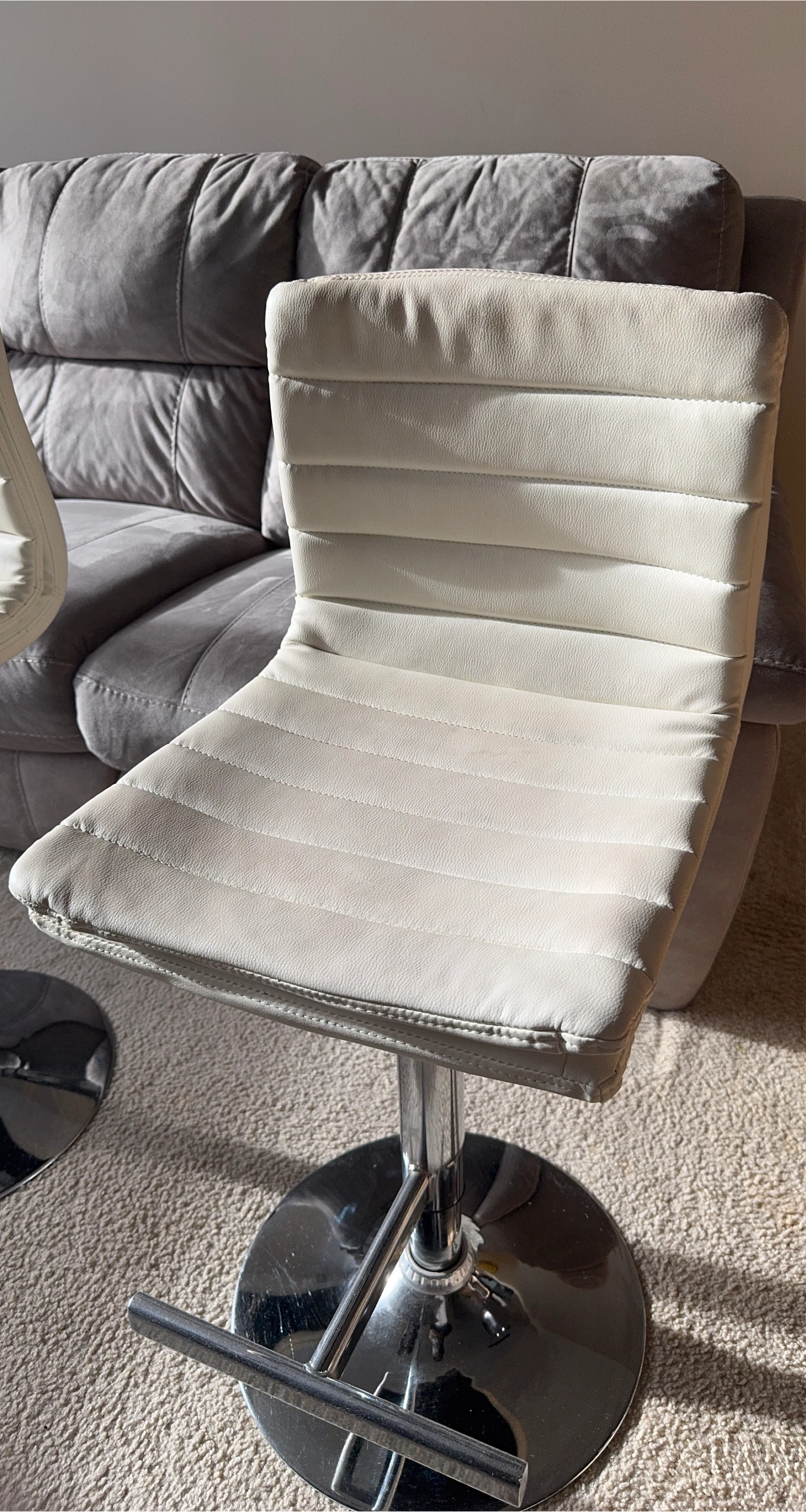 Swivel Bar Stool - Cream