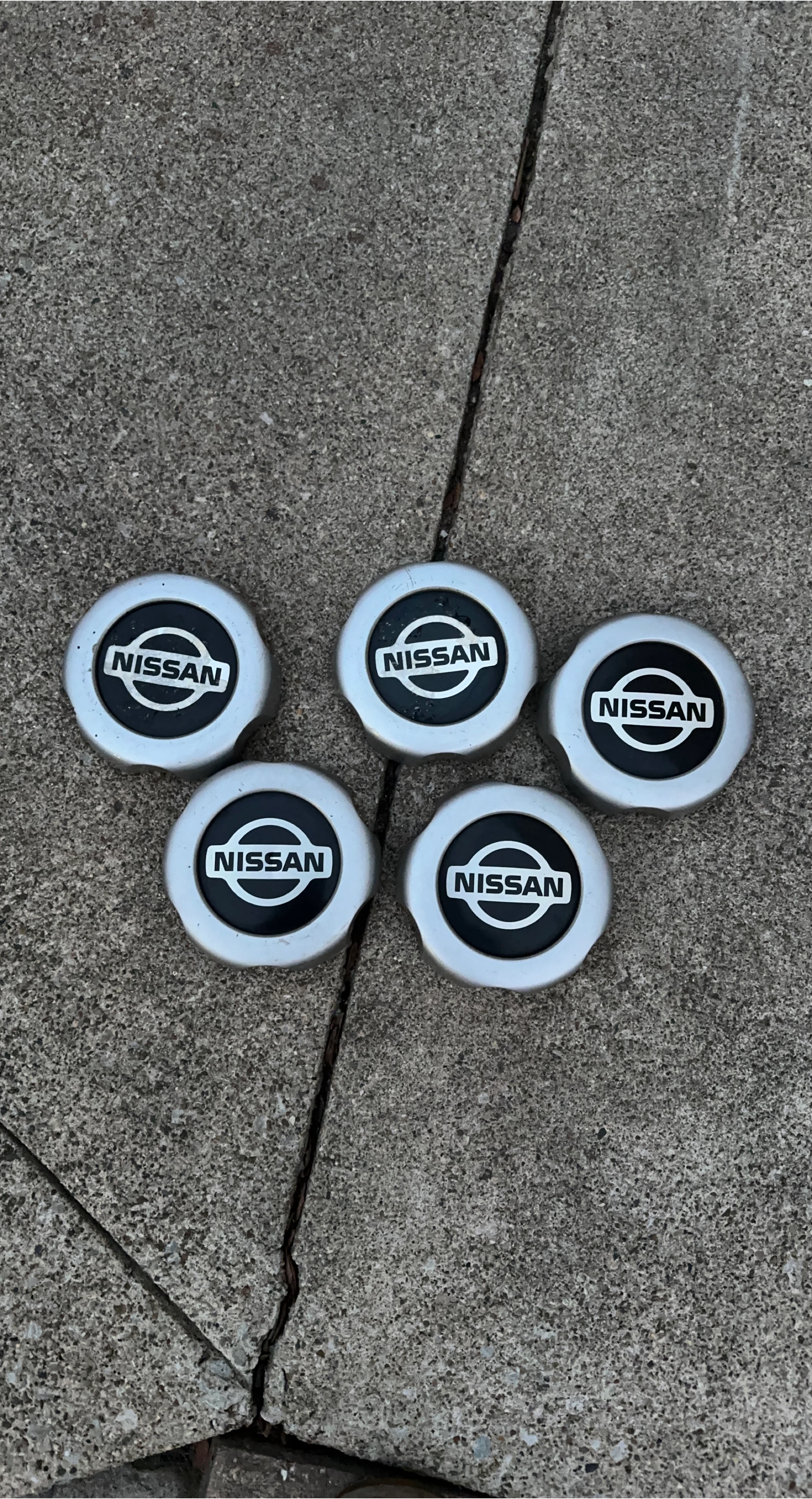 Nissan Wheel Center Caps - Set of 5