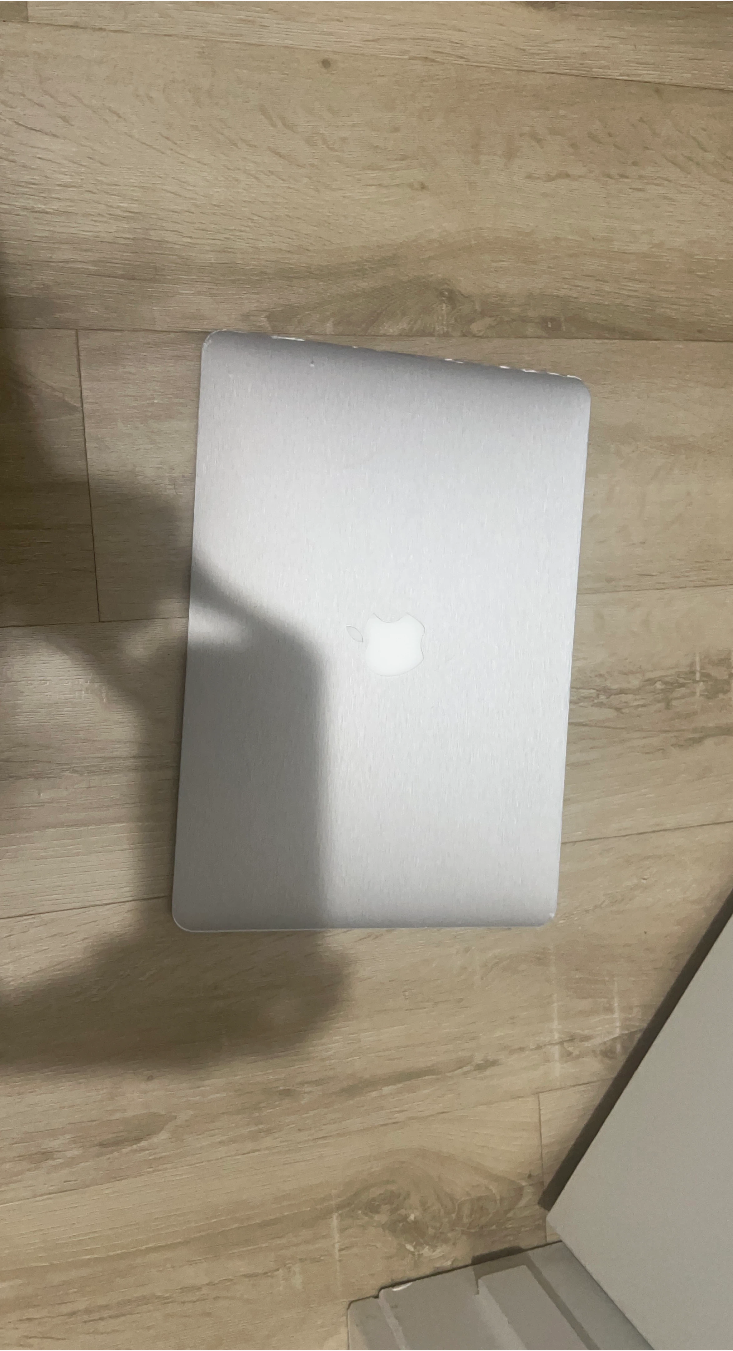 Apple MacBook Pro Laptop