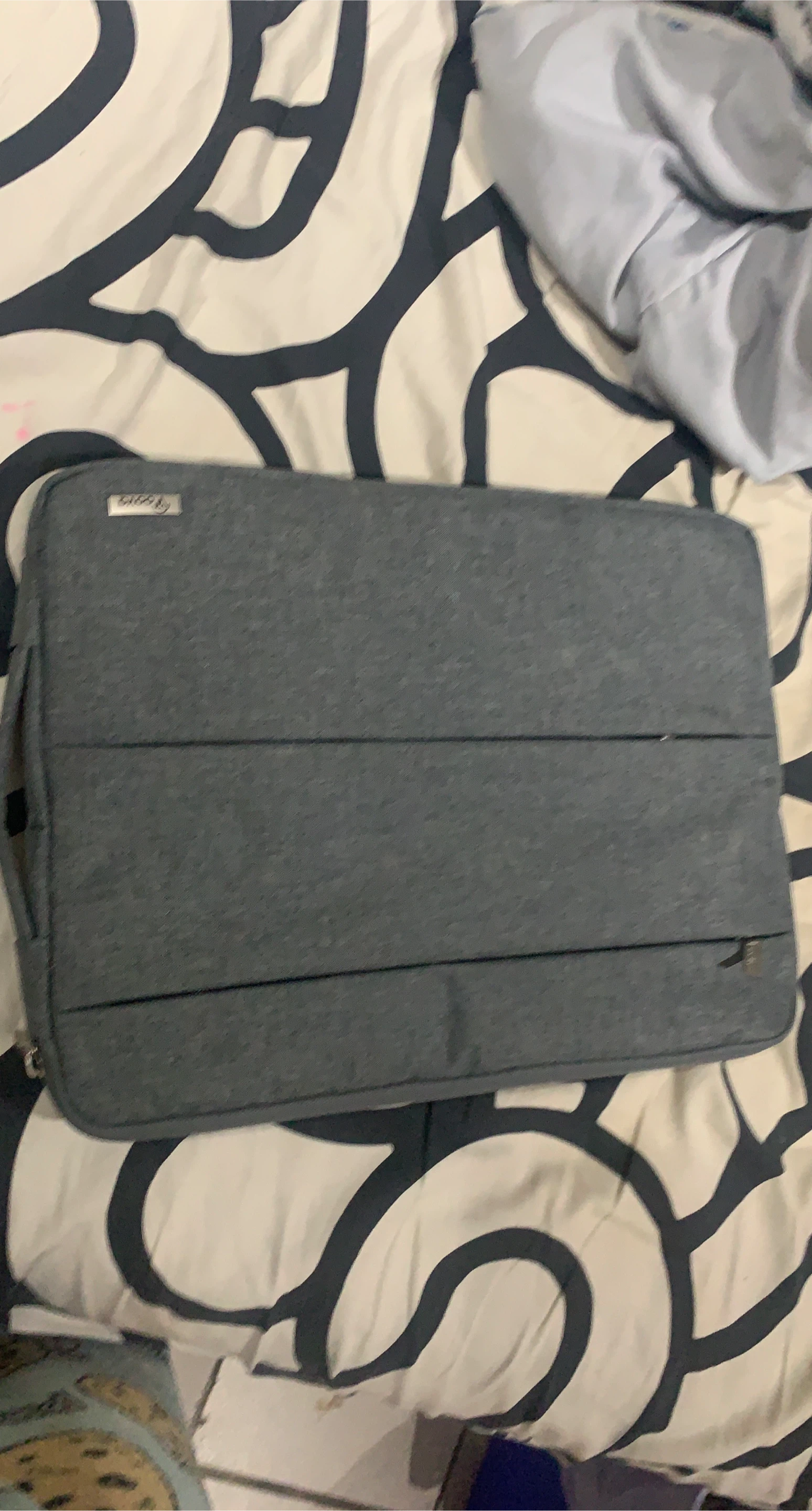 Incase Laptop Sleeve Gray