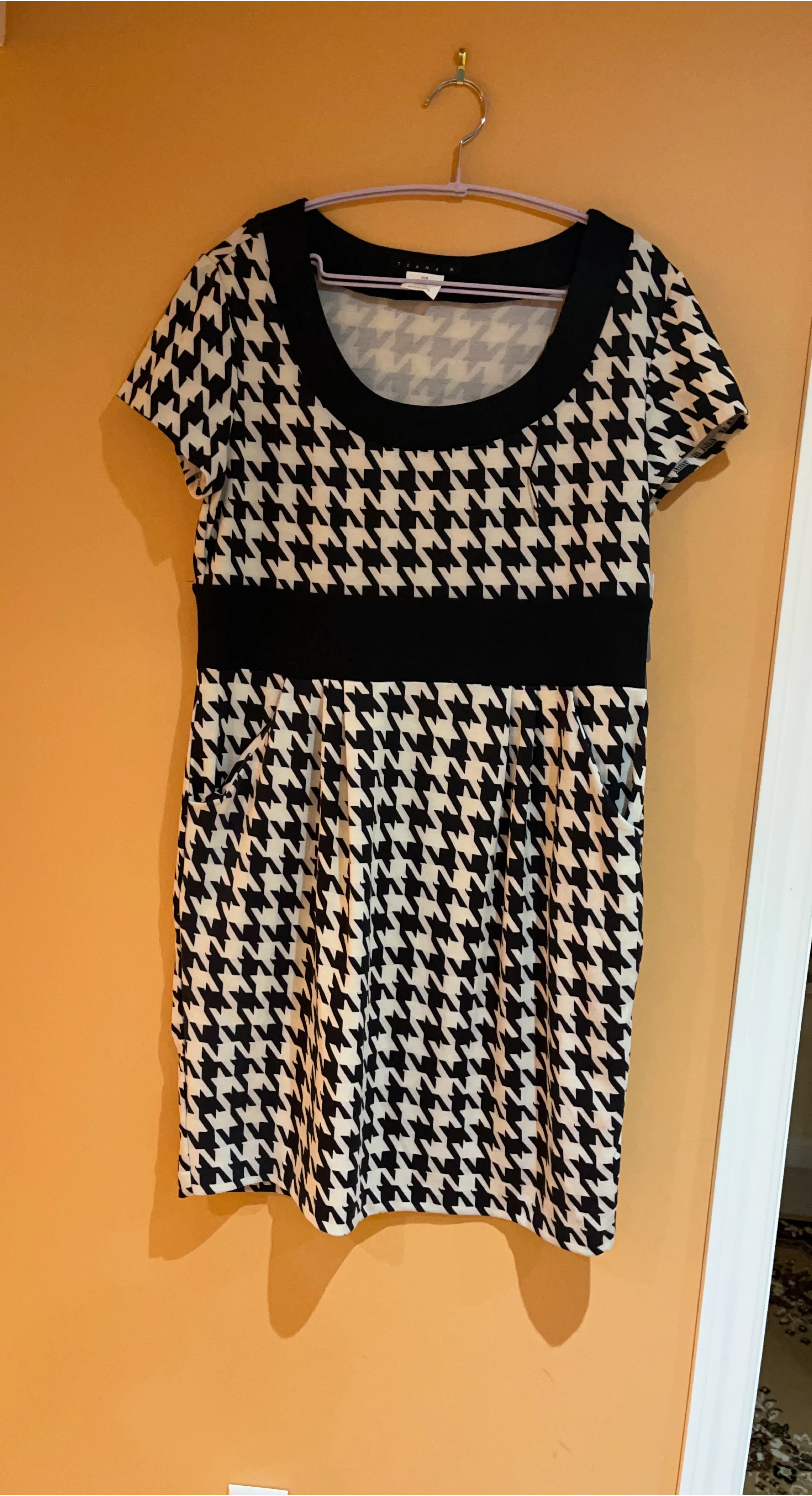 Tiana B Houndstooth Dress