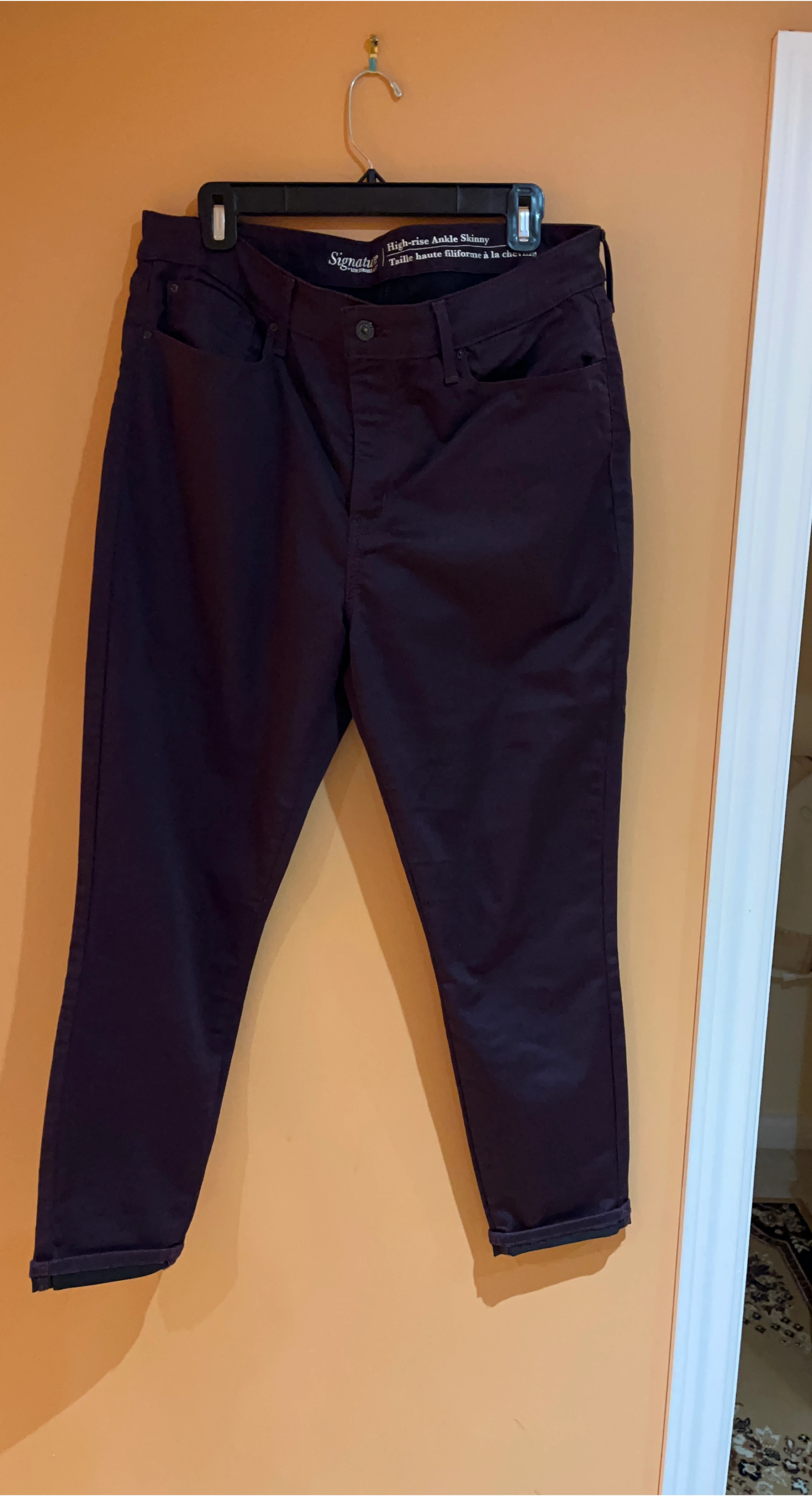 Signature Life High-Rise Ankle Skinny Jeans